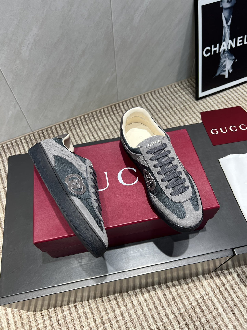 Gucci Distressed Causal shoes