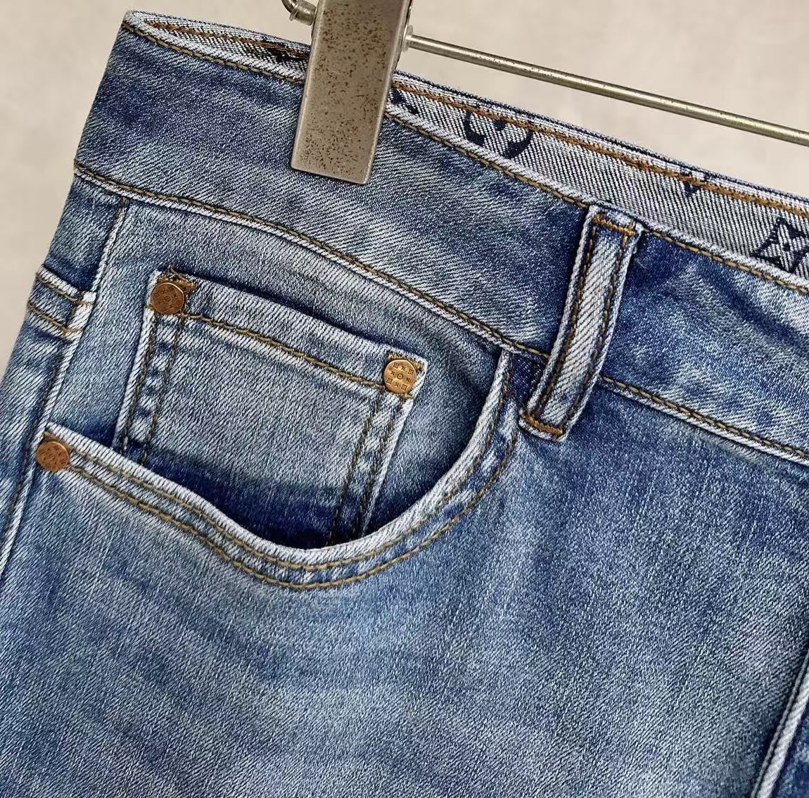 LV Casual Jeans