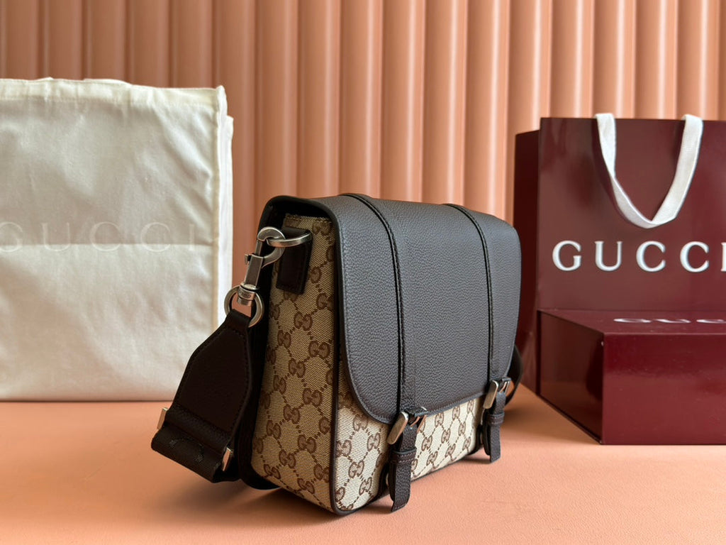 Gucci shoulder Bag