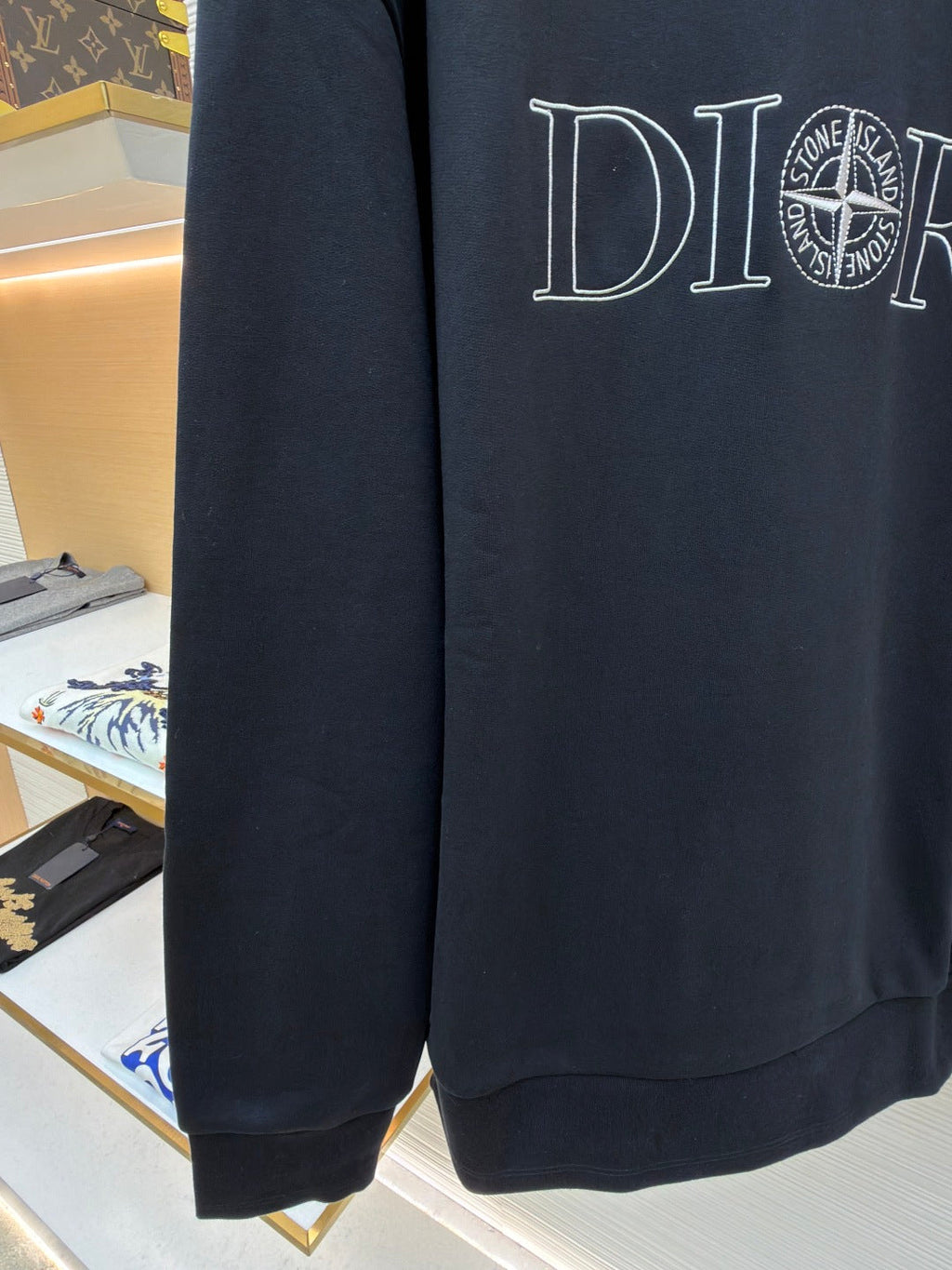 Dior sweatshirts