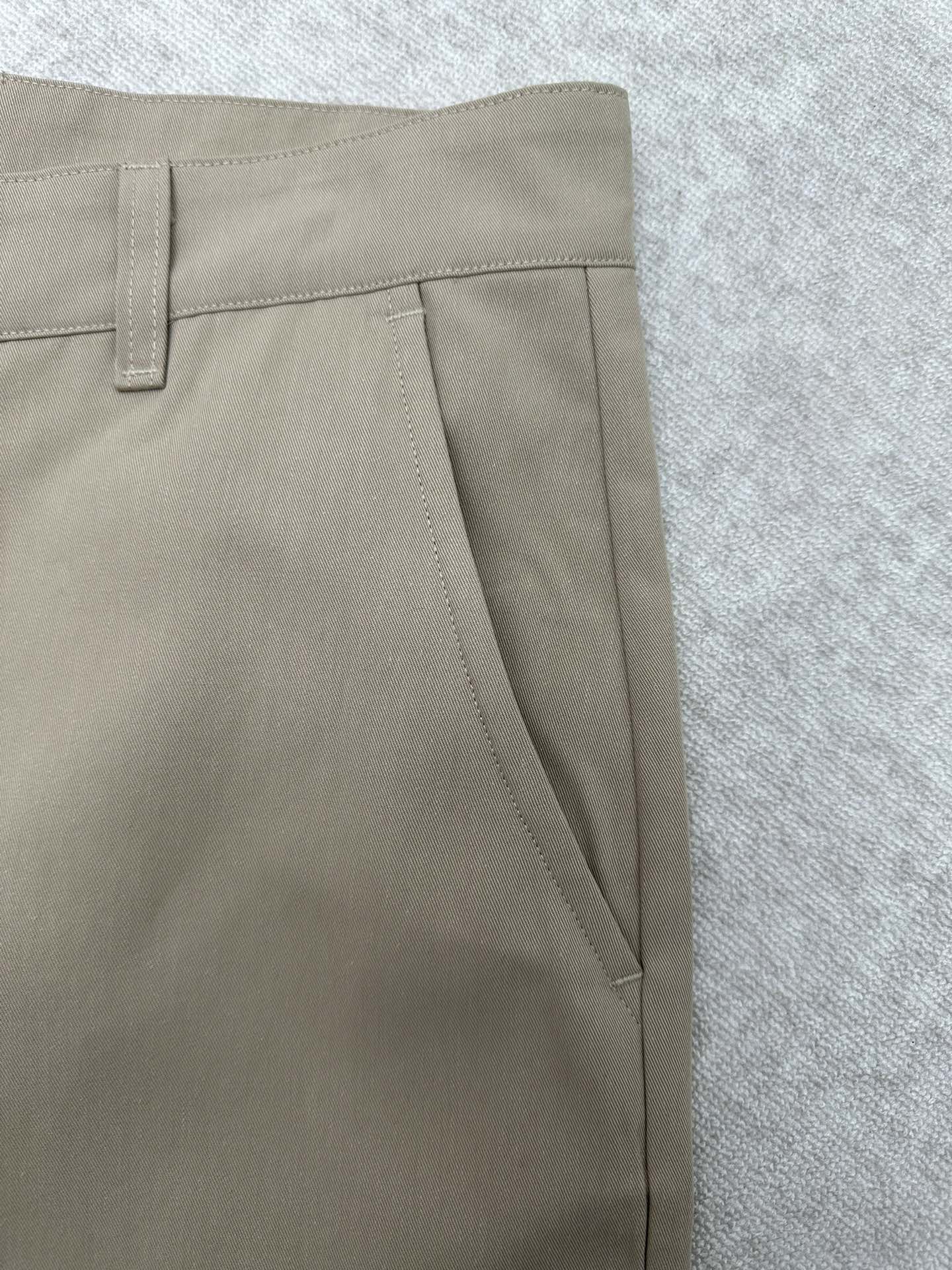LV Urban Cargo Pants