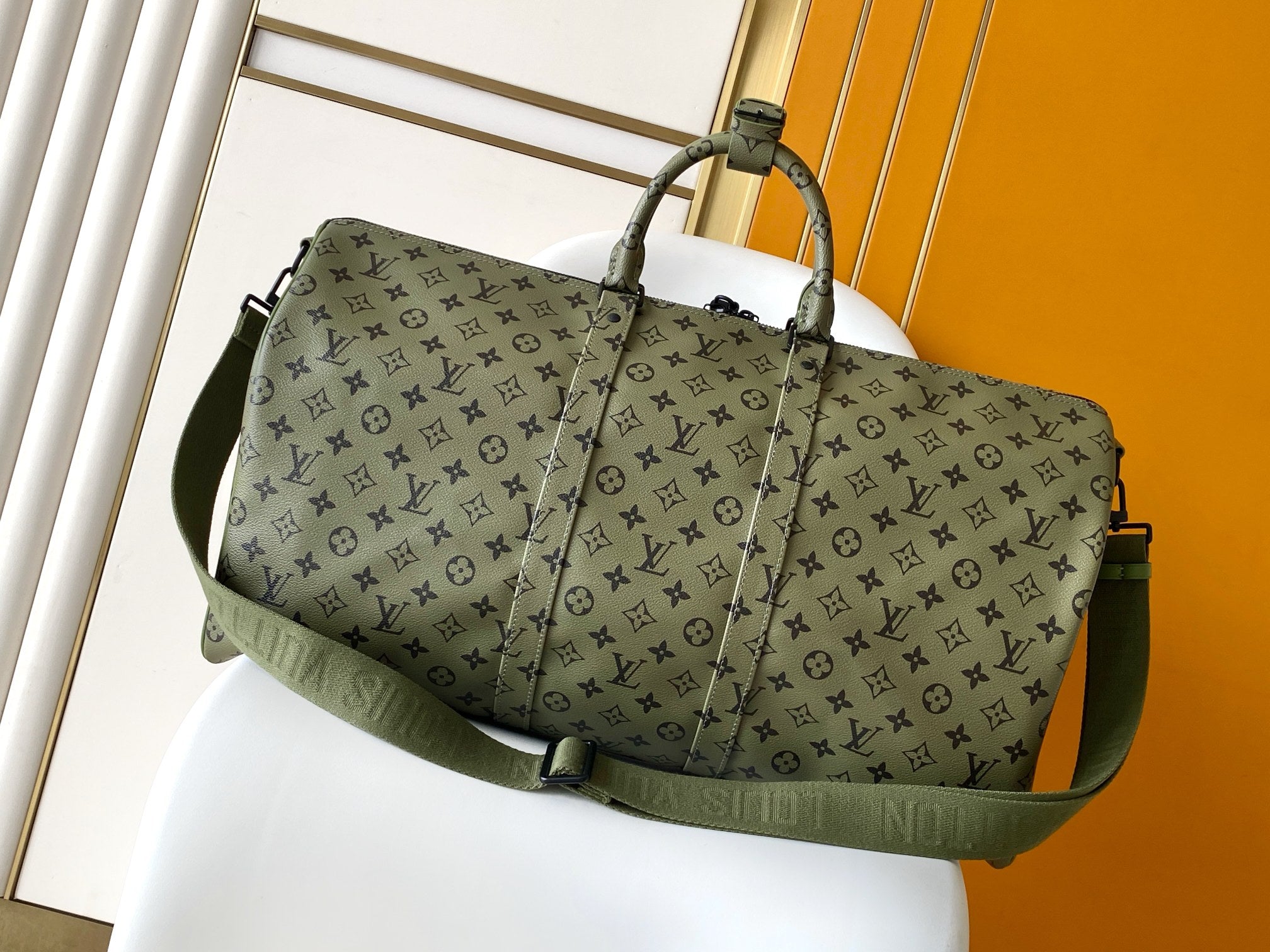 LV 55 travel Bag