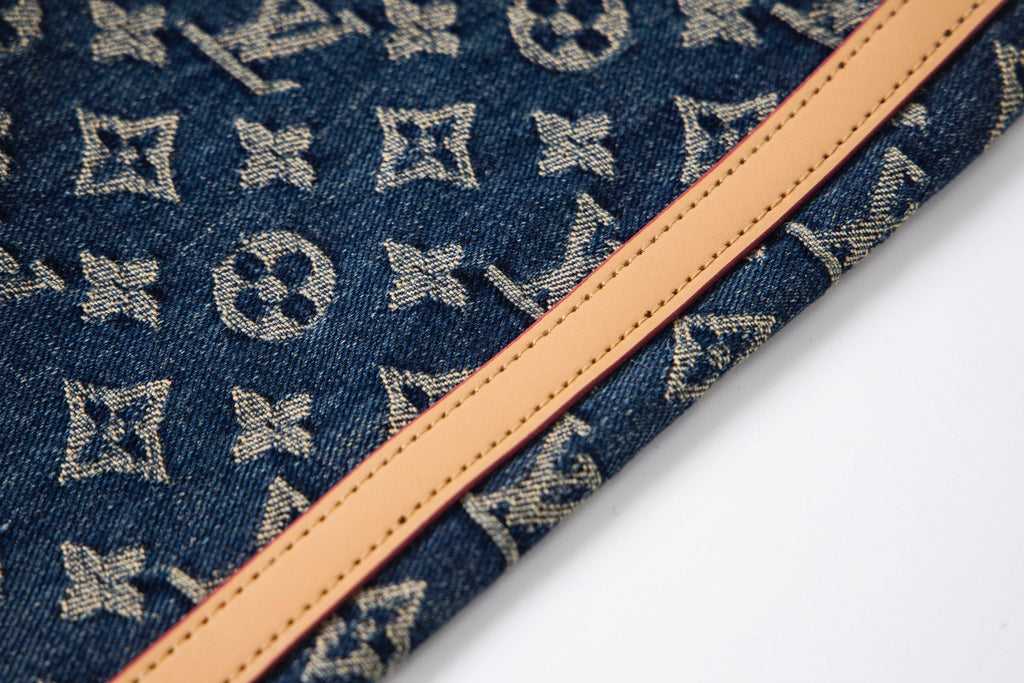 LV Jeans