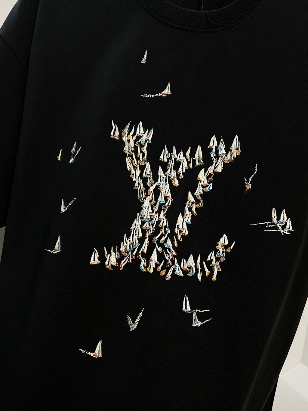 LV T-Shirt