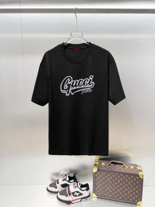 Gucci T-Shirt