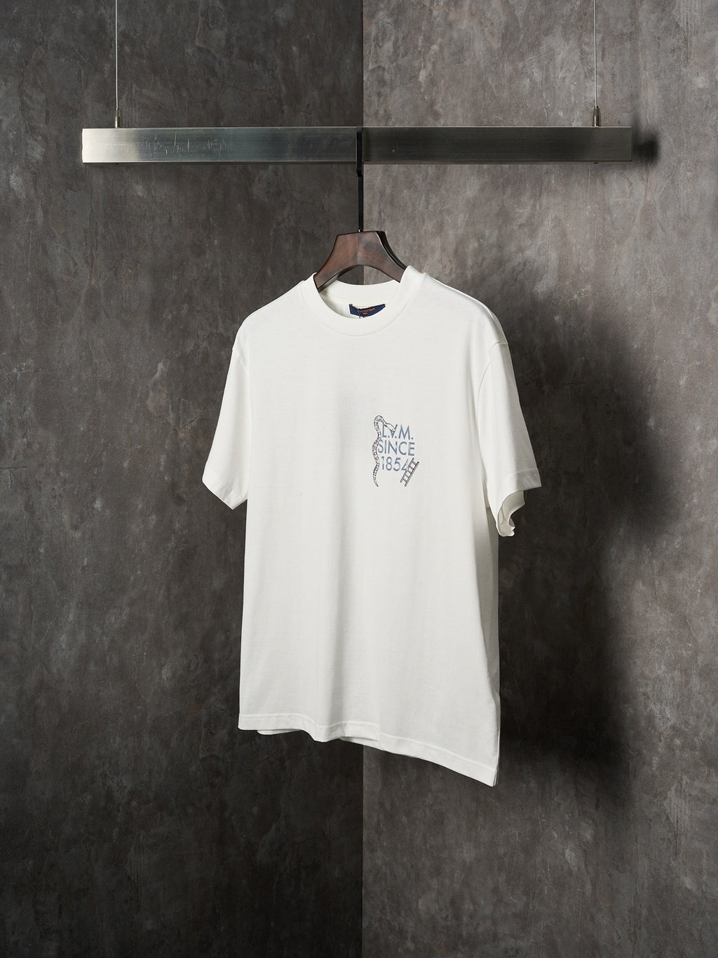 LV checkeredboard snake Print T-Shirt