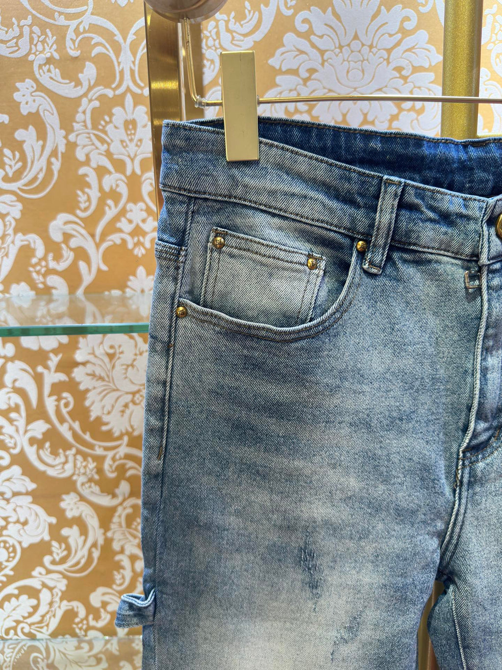 LV Fitted Jeans