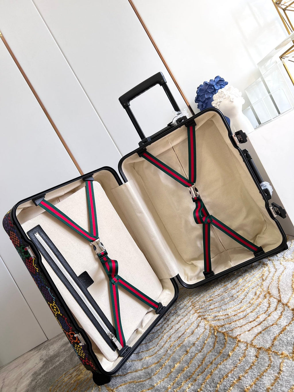 Gucci  Suitcase