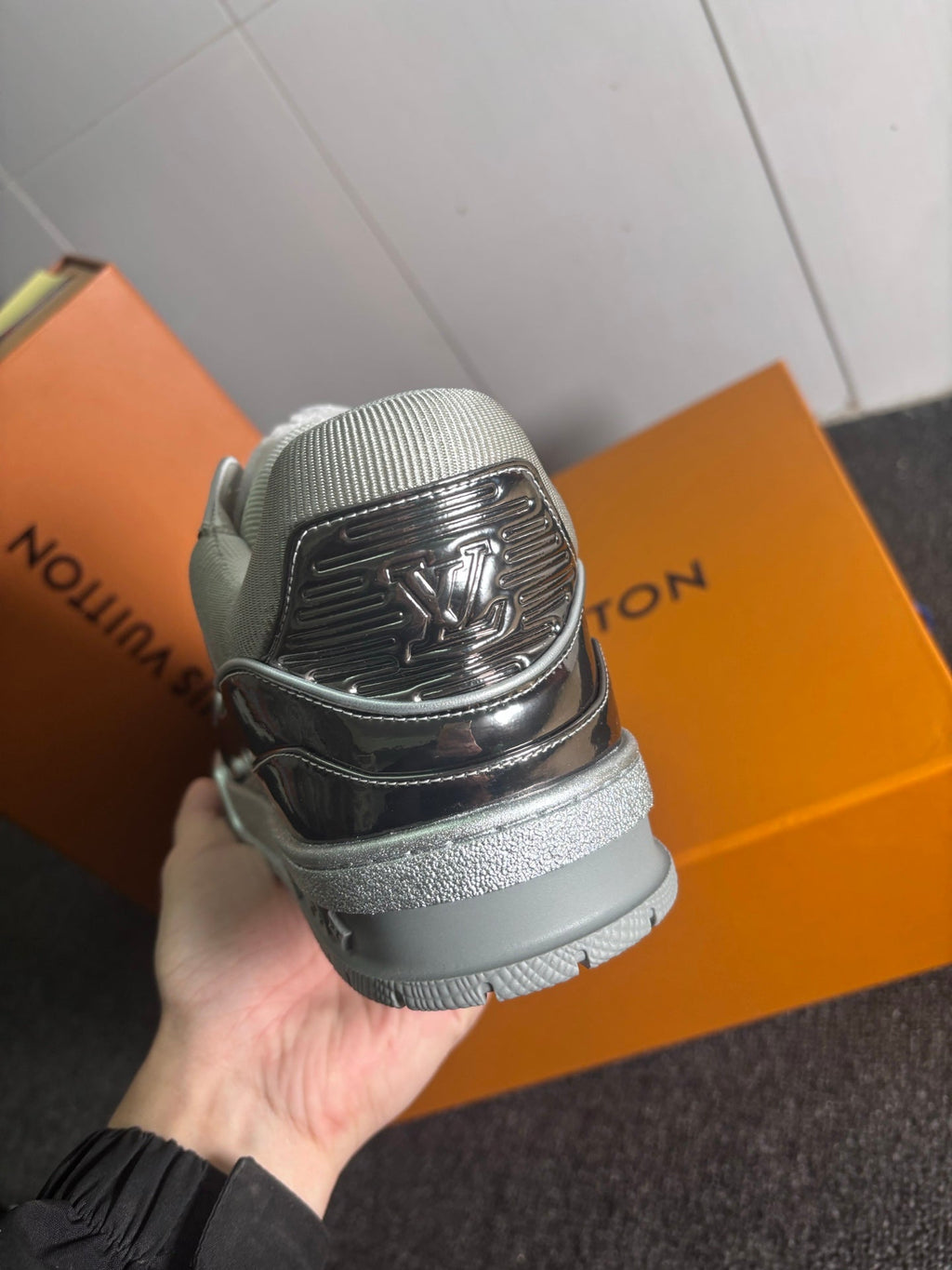 Lv Trainers - Exclusive Edition