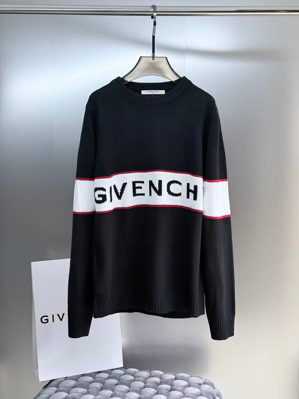 Givenchy  Sweater