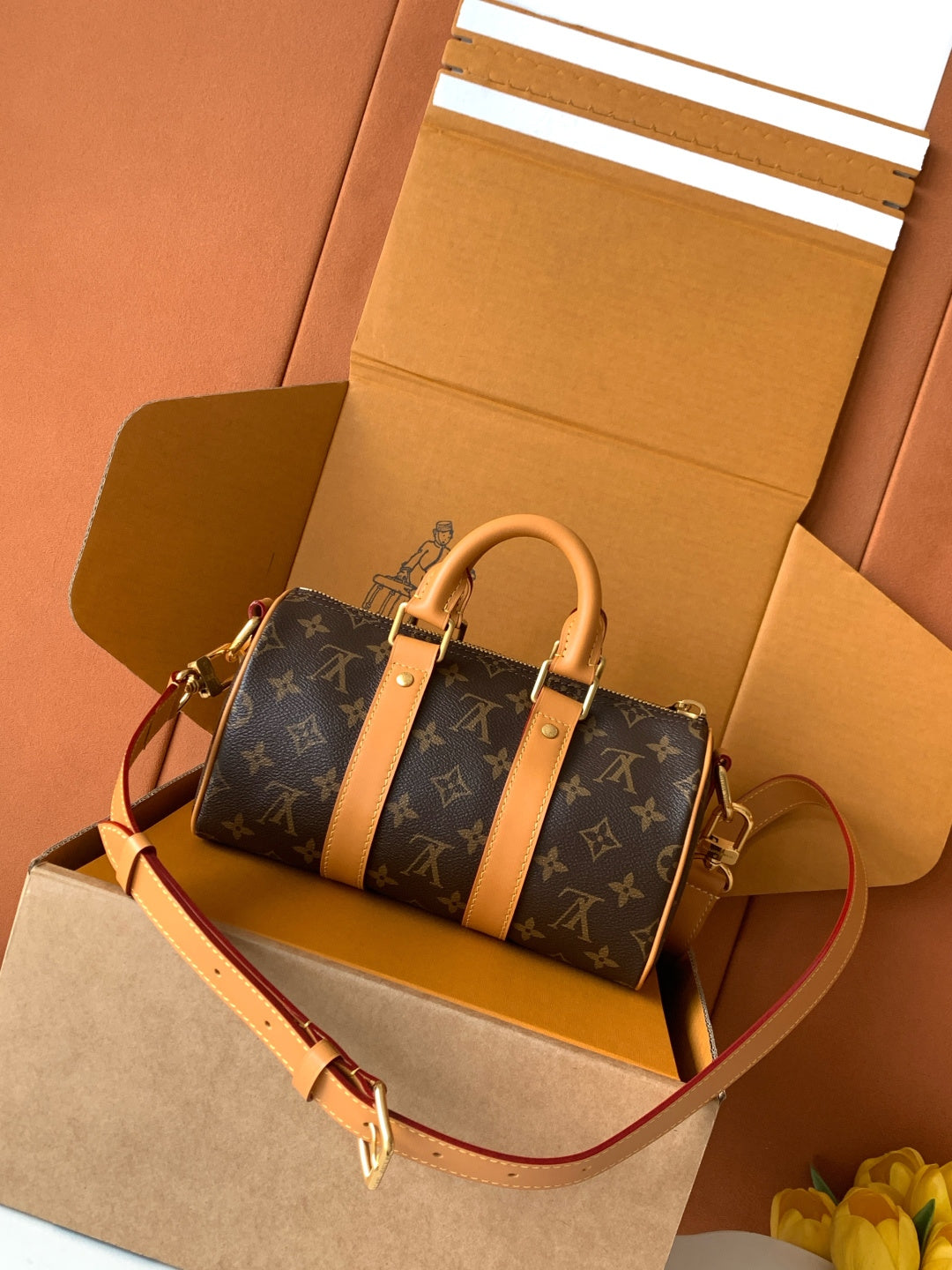 LV 25 Handbag