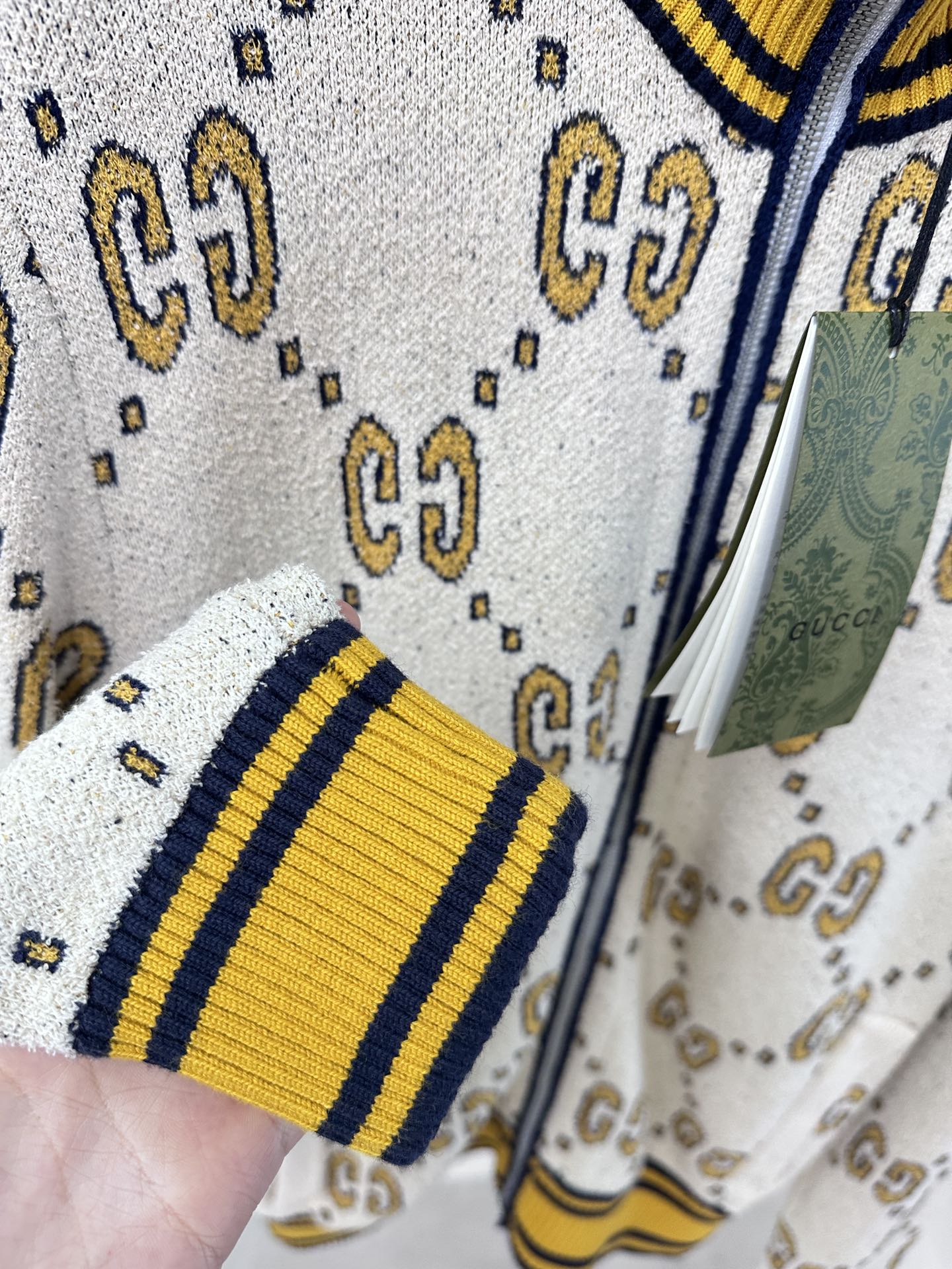 Gucci Zip-Up Sweater/Jacket