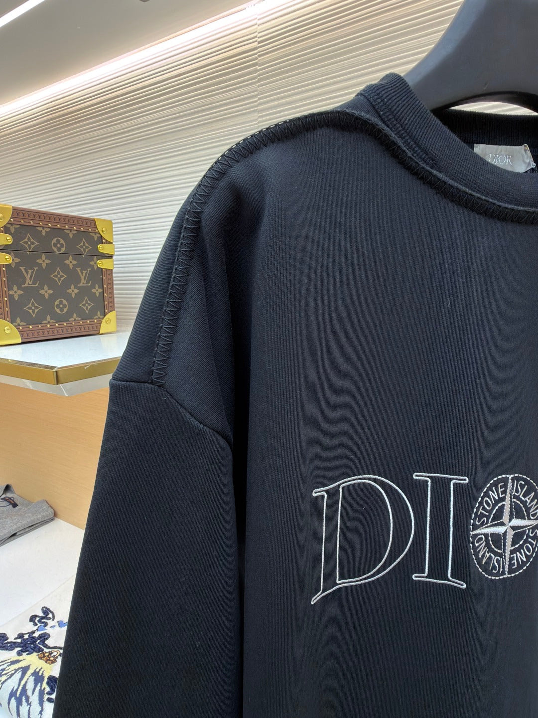 Dior sweatshirts