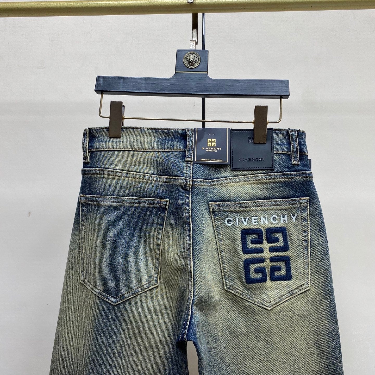 Givenchy fitted Jeans