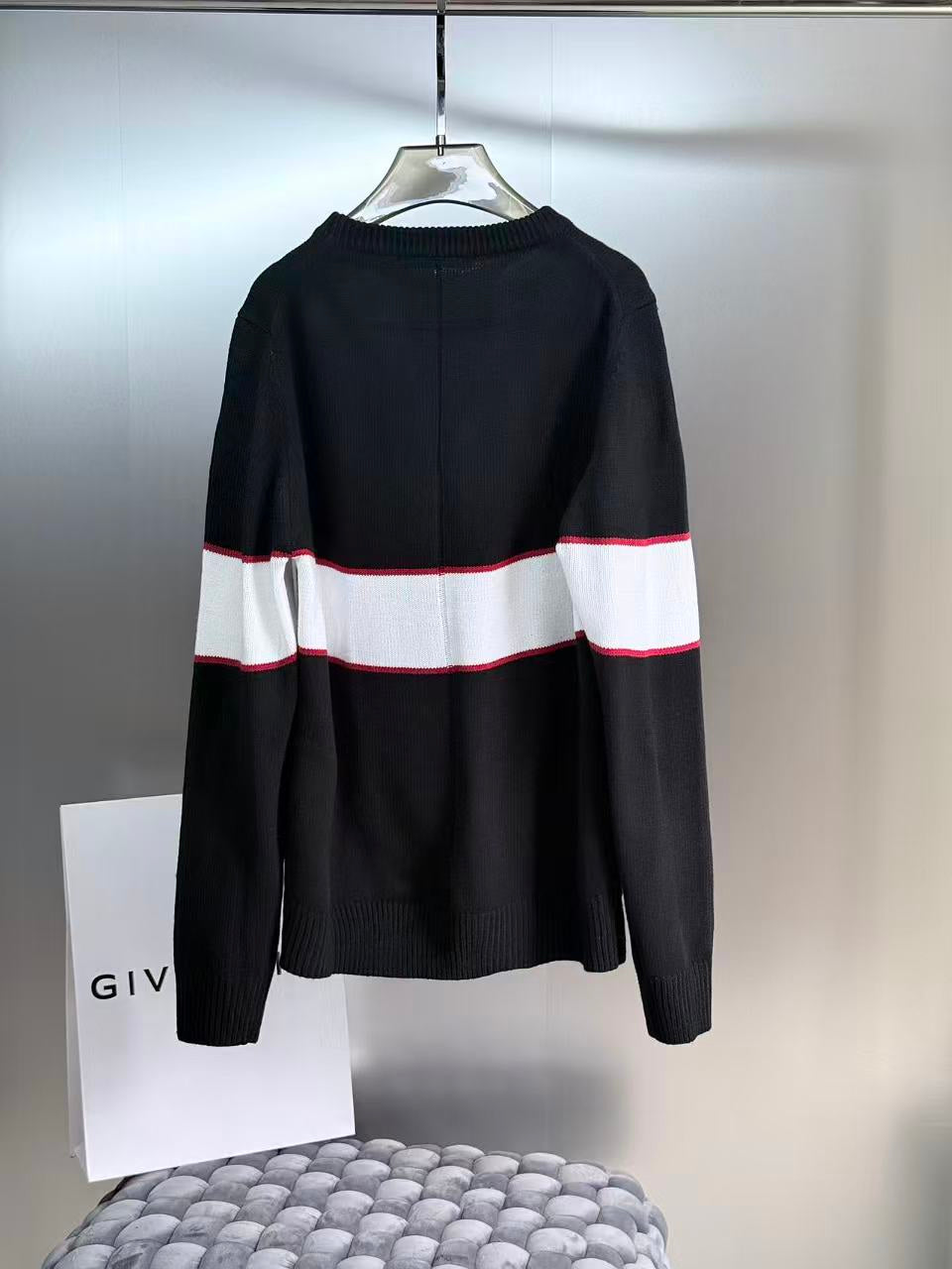 Givenchy  Sweater
