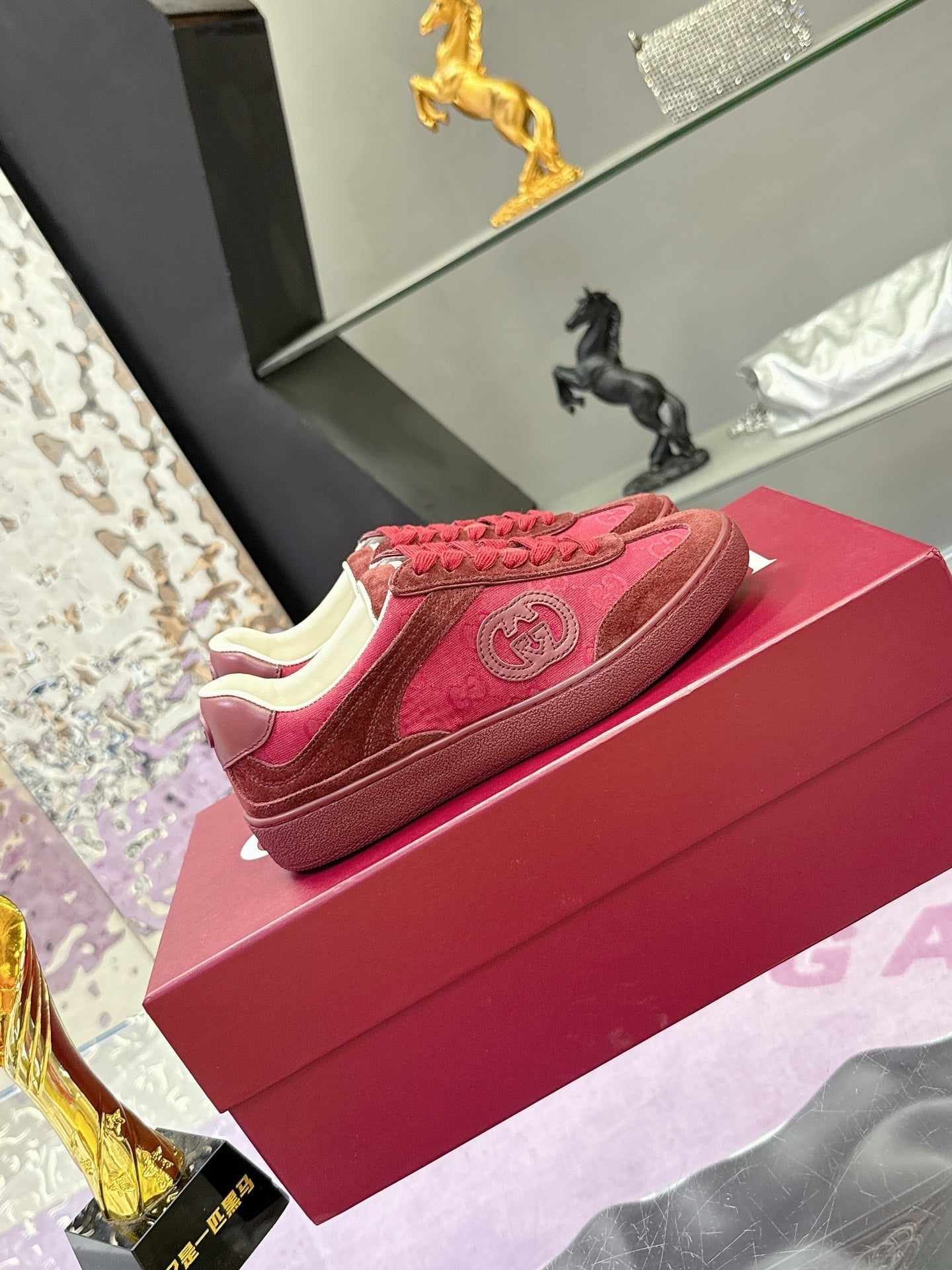 GG G75 Sneakers