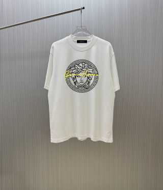 Versace T-Shirt