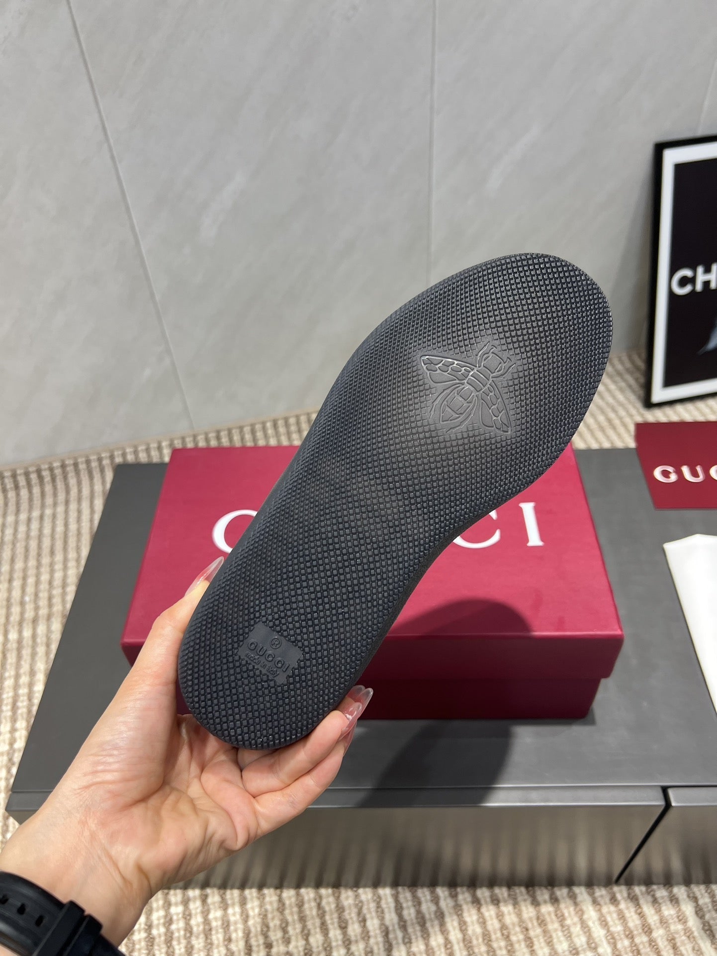Gucci Distressed Causal shoes
