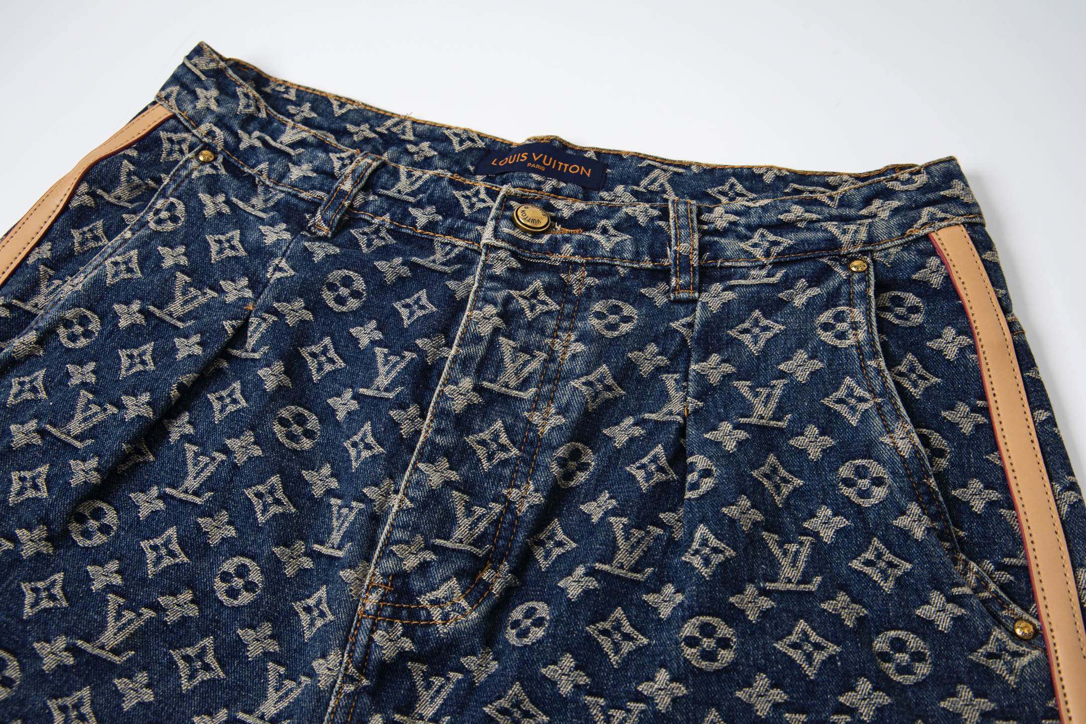 LV Jeans
