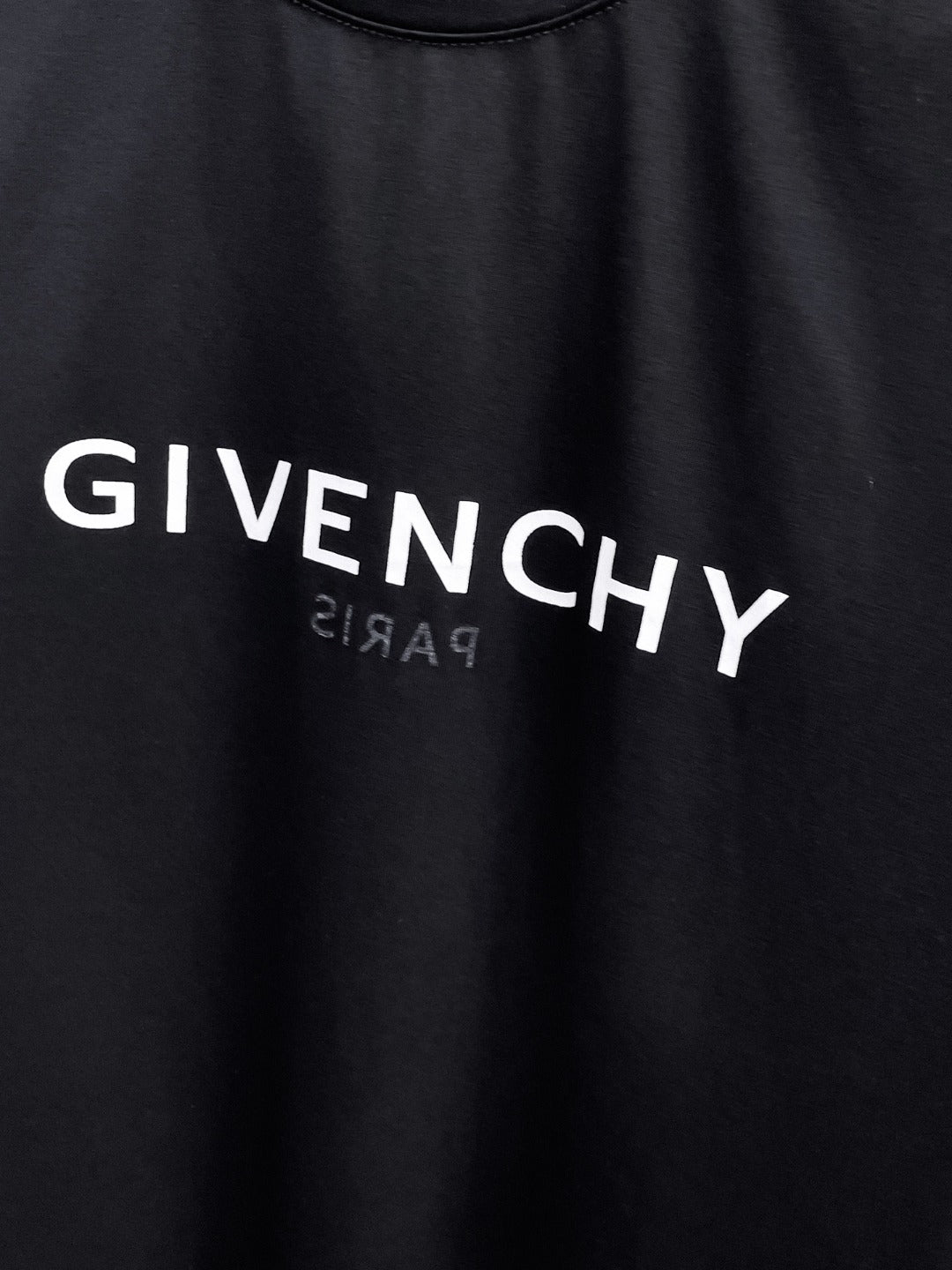 Givenchy T-Shirt