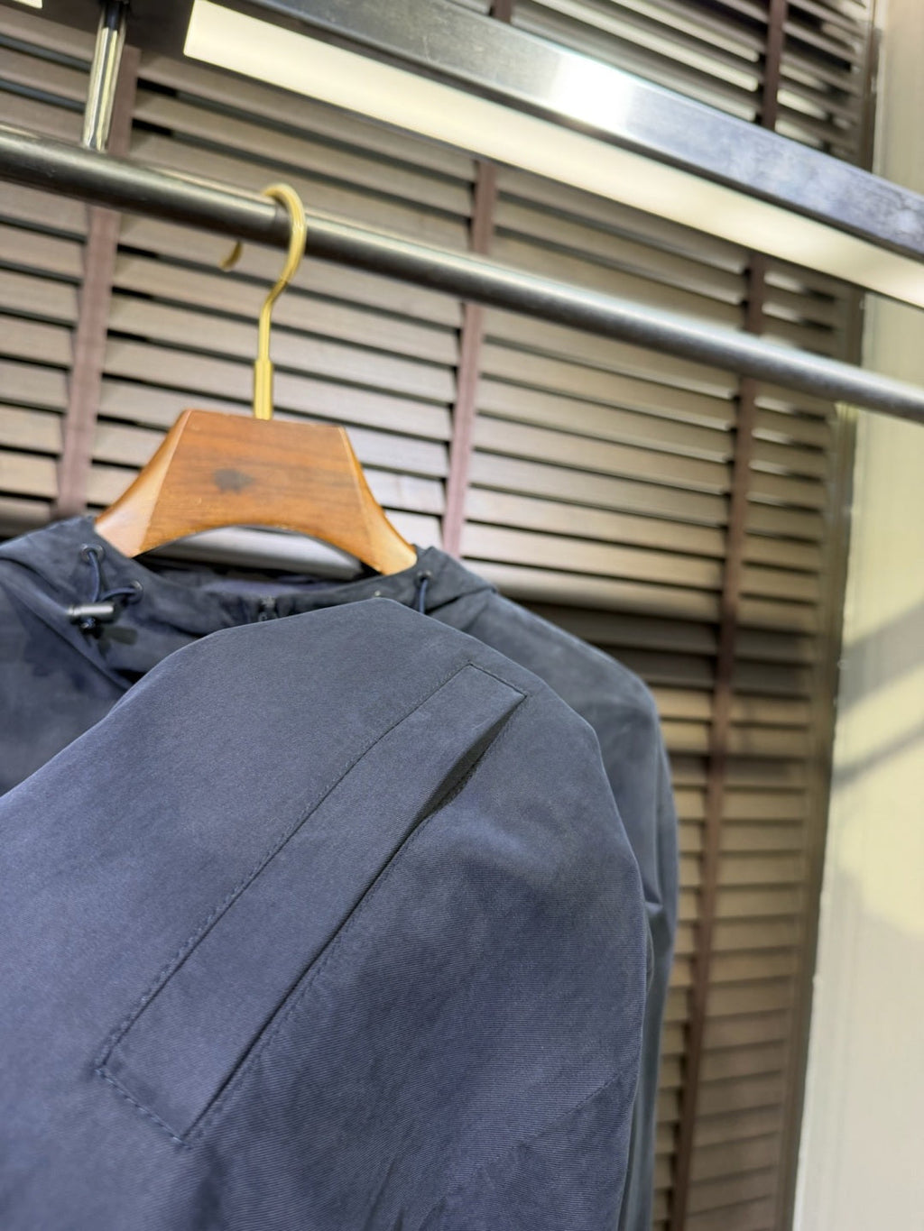 Leo & Lou Yi Hoodied Sweatshirt Jacket
