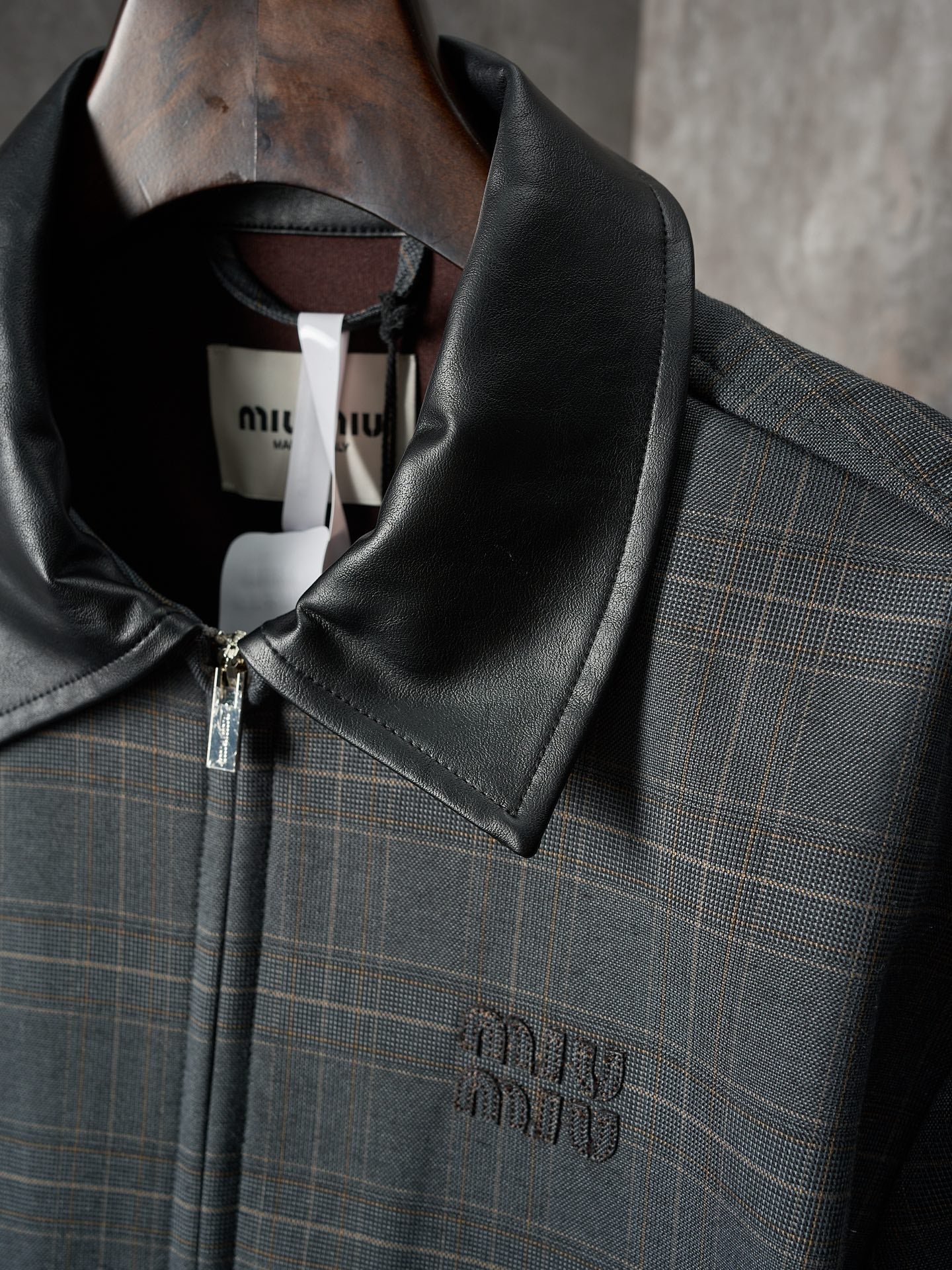MiuMiu Checkered Letter Embroidery Long-Sleeved Leather Collar Jacket