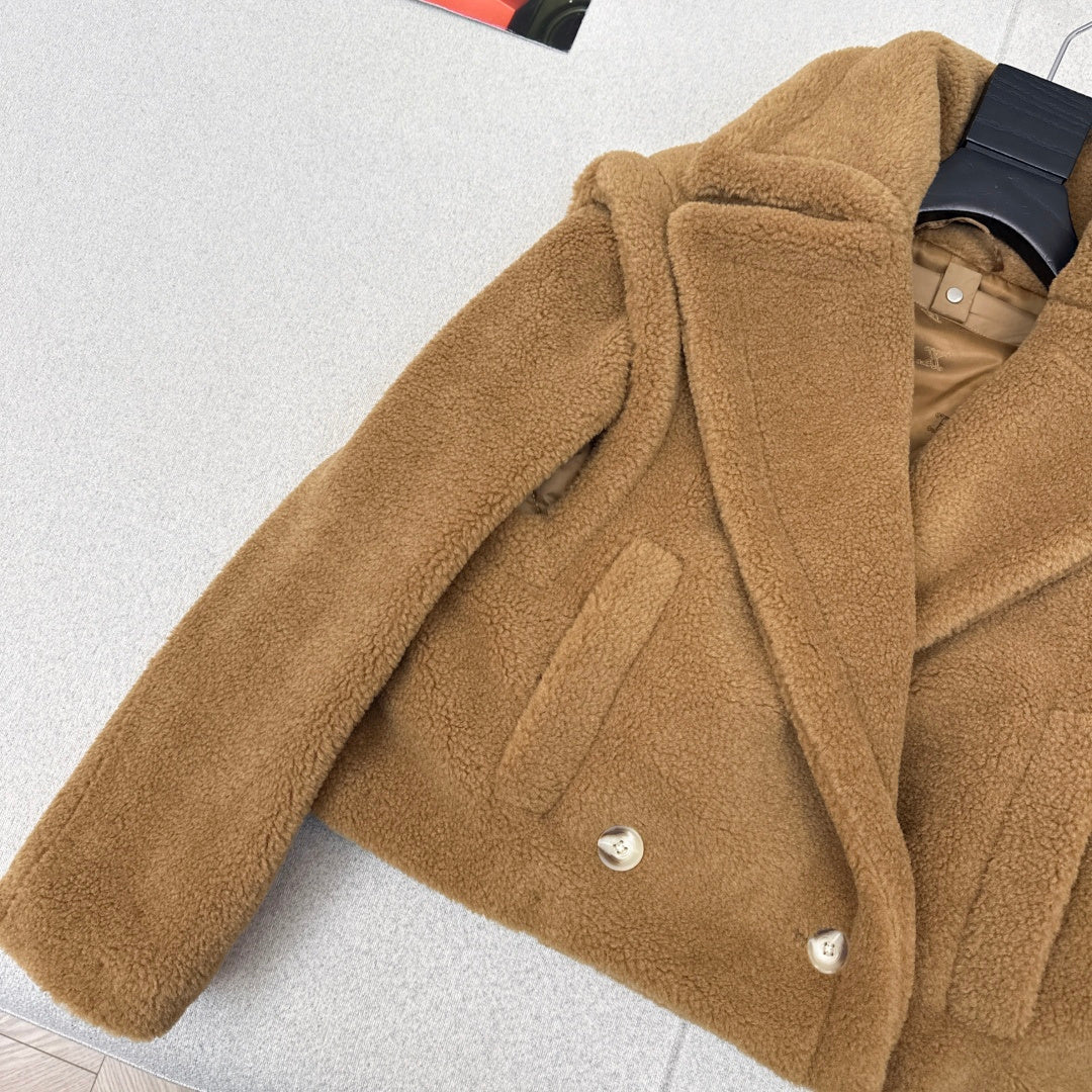 Women's Maxmara detachable Coat/Vest