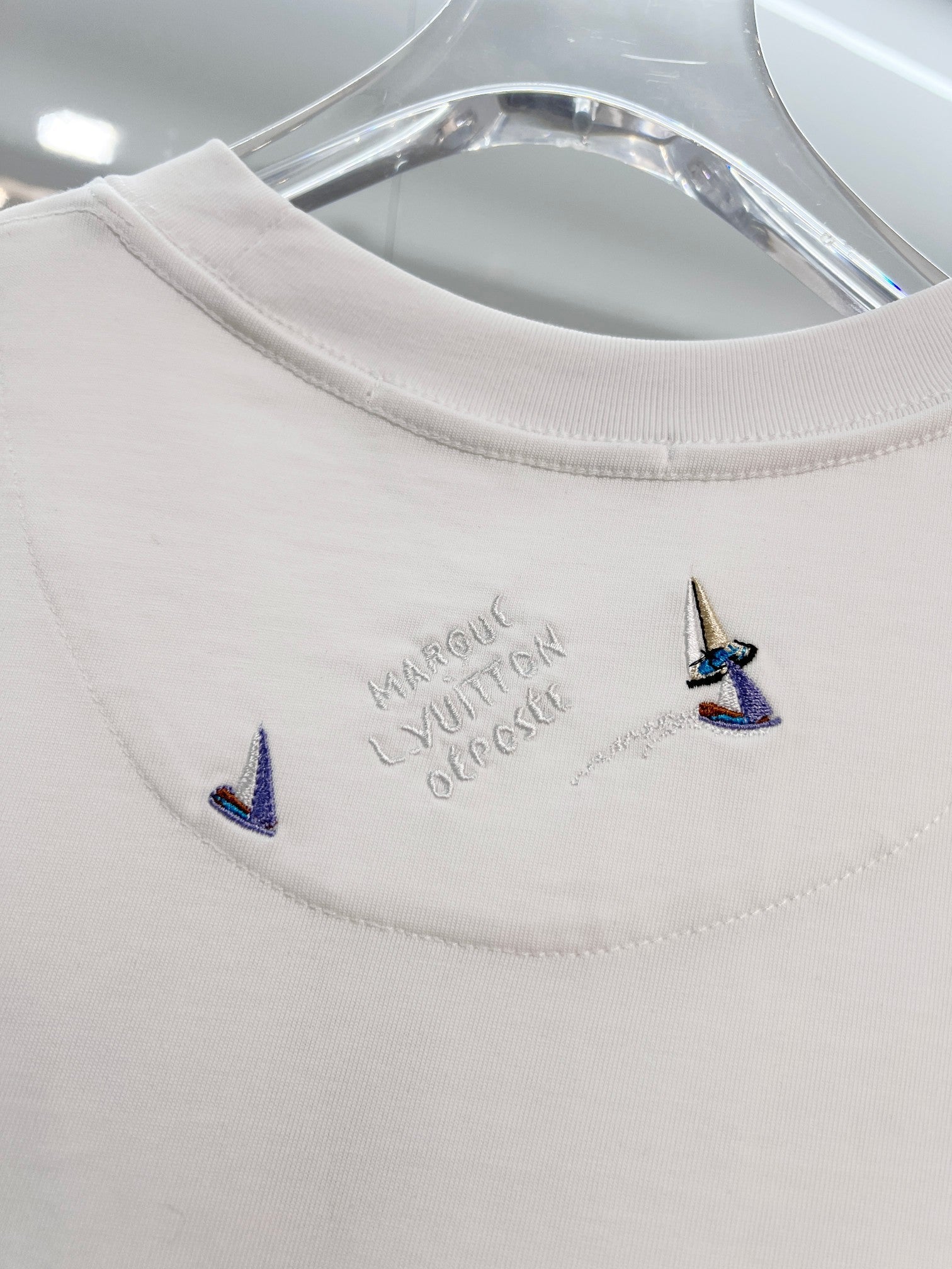 LV T-Shirt