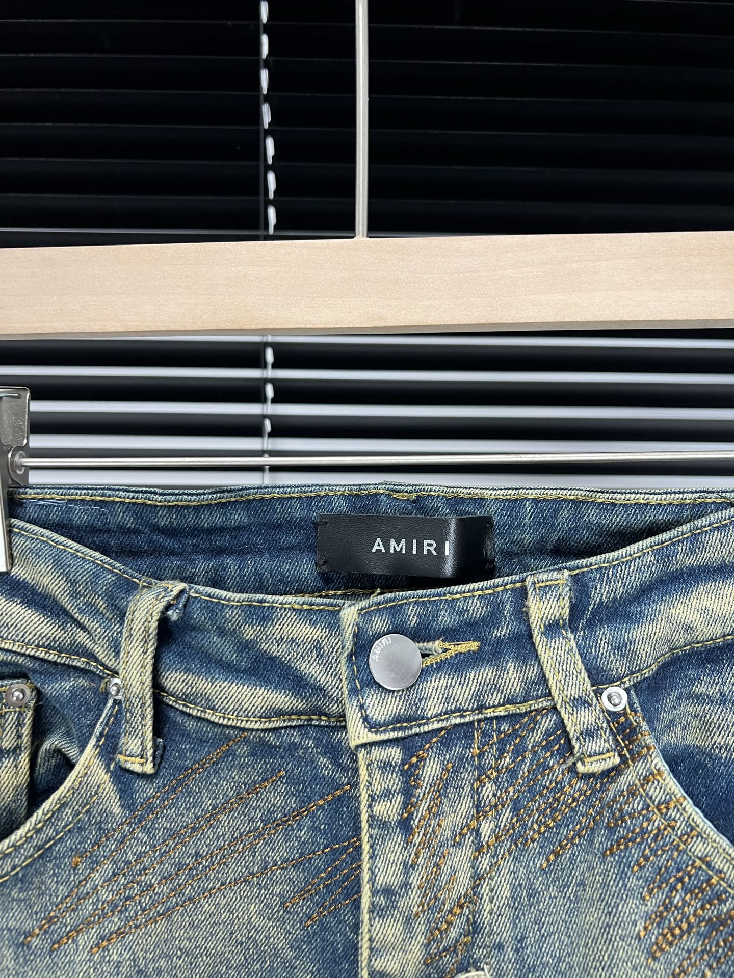 Amiri Embroidered Stretchy Slim Fit Flared Jeans