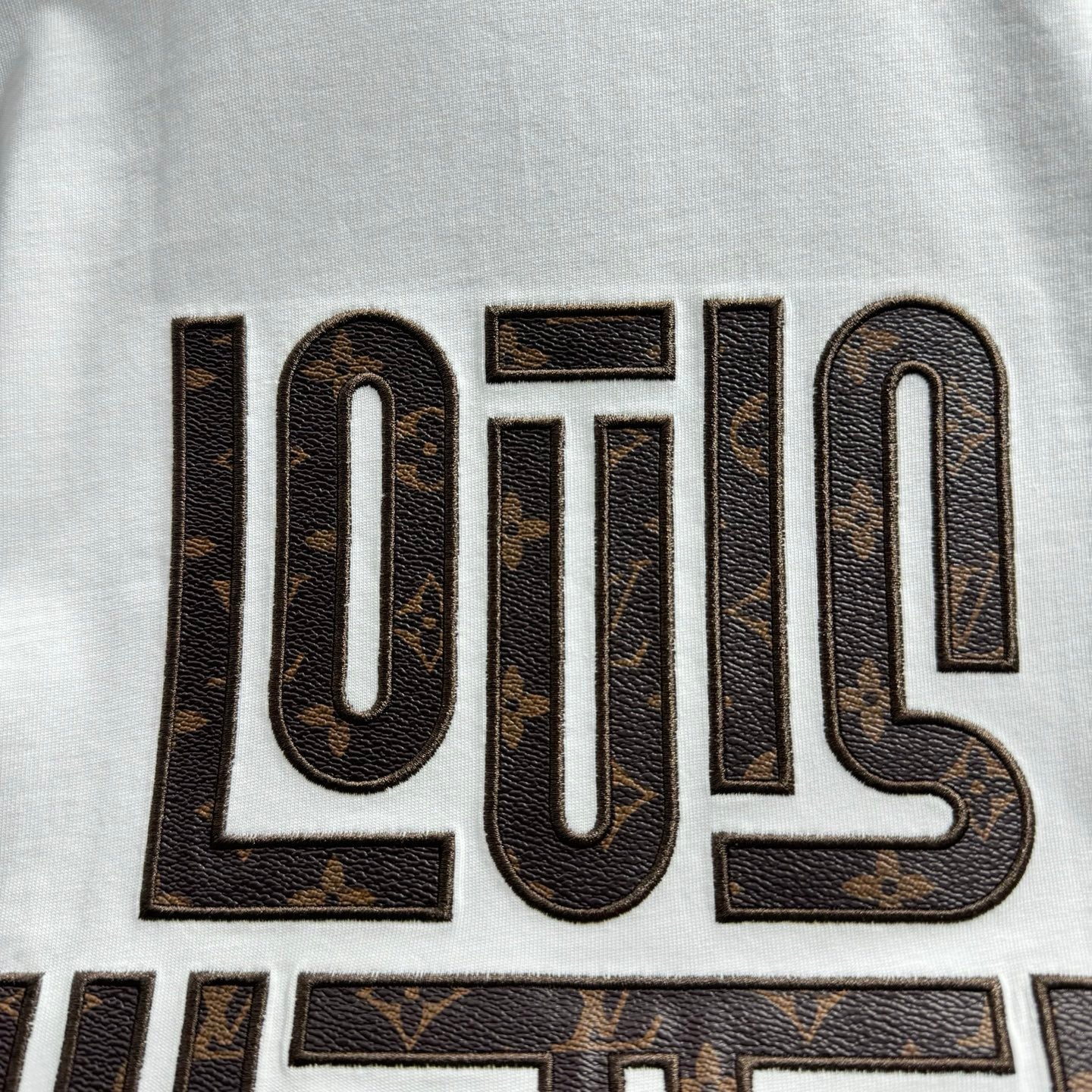 LV Round Neck Short Sleeve Shirt
