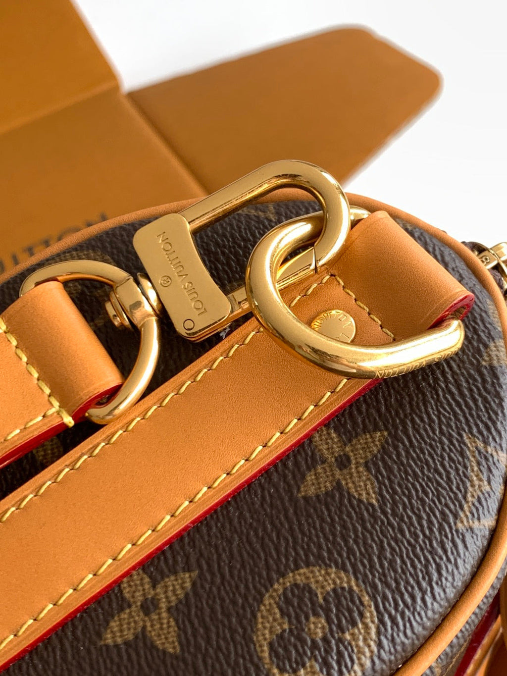 LV 25 Handbag