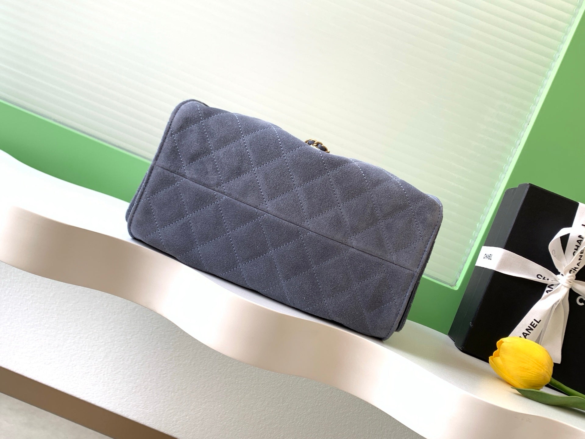 Chanel Bag with frosted Leather