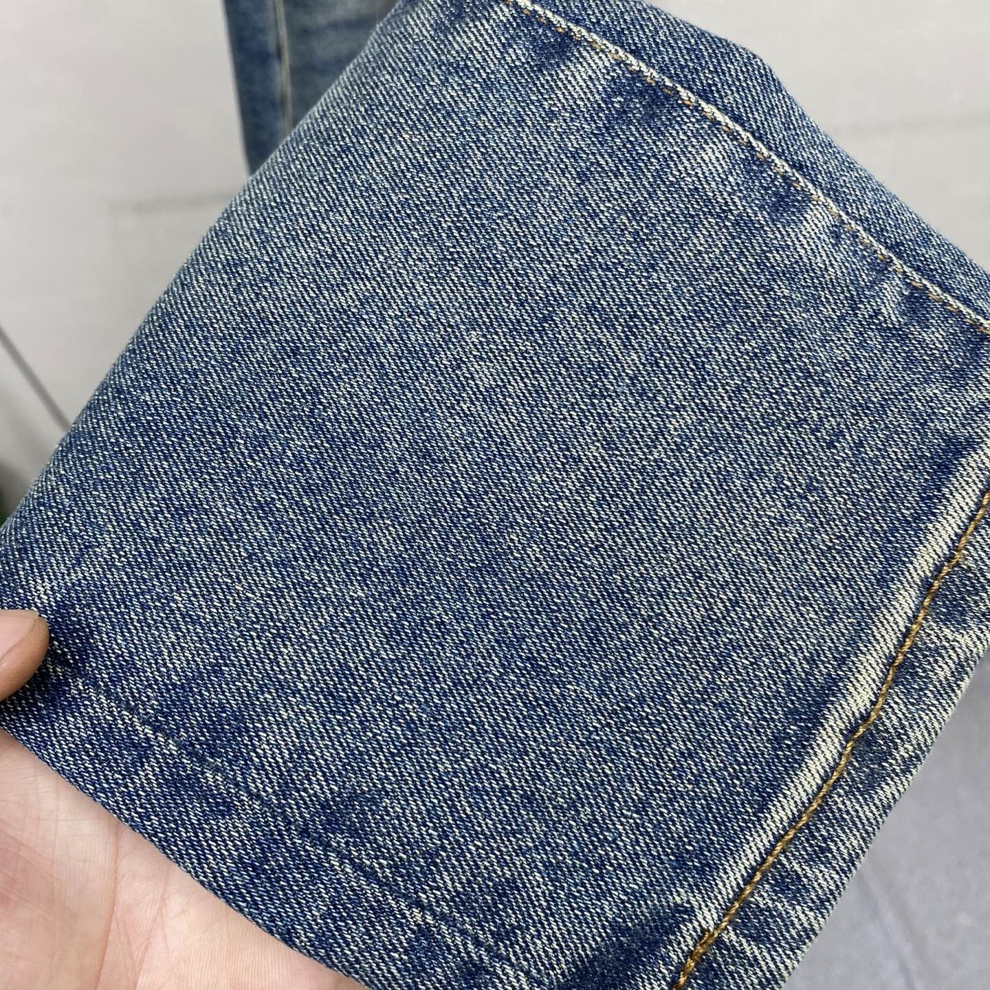 Gucci Fitted Straight-Leg Jeans