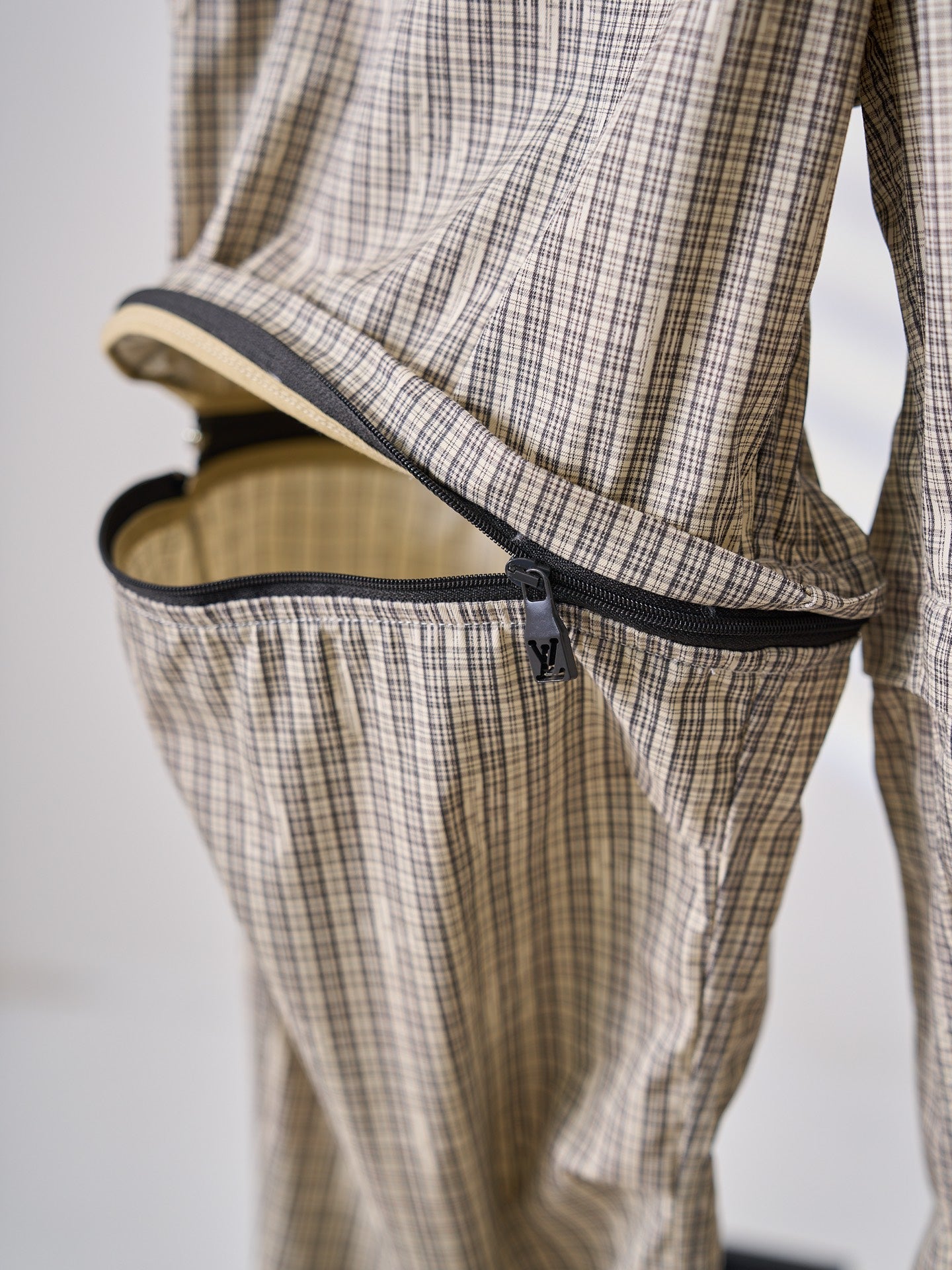 LV Detachable Pants/Shorts