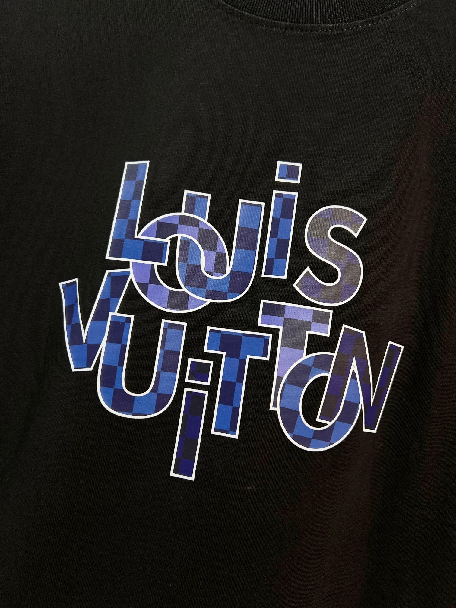 LV T-Shirt