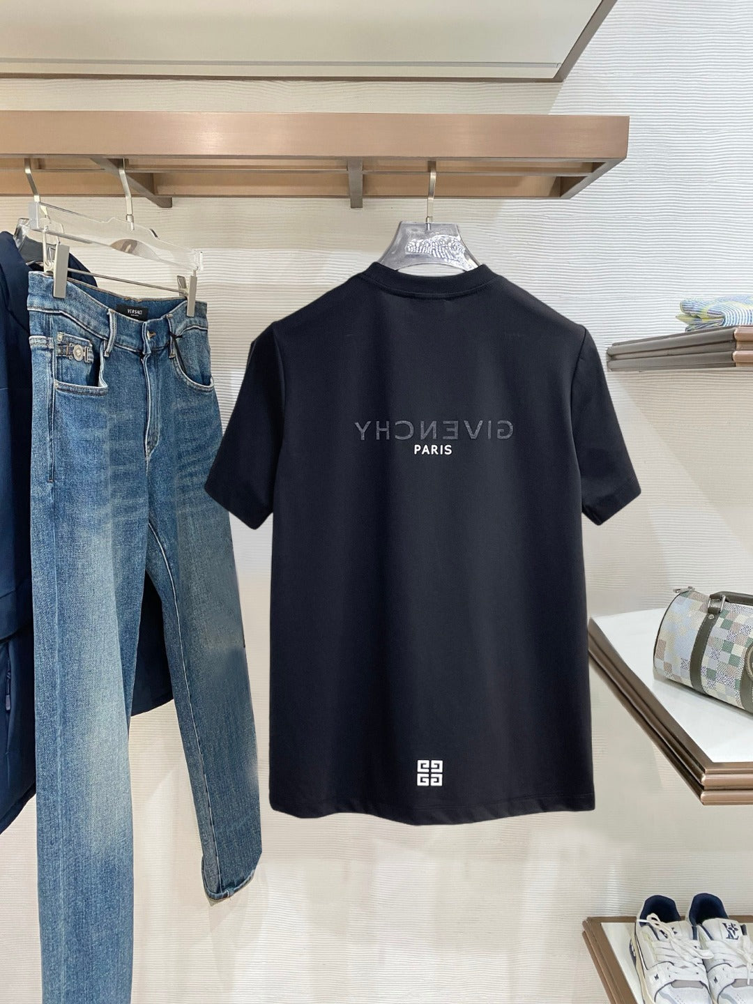 Givenchy T-Shirt