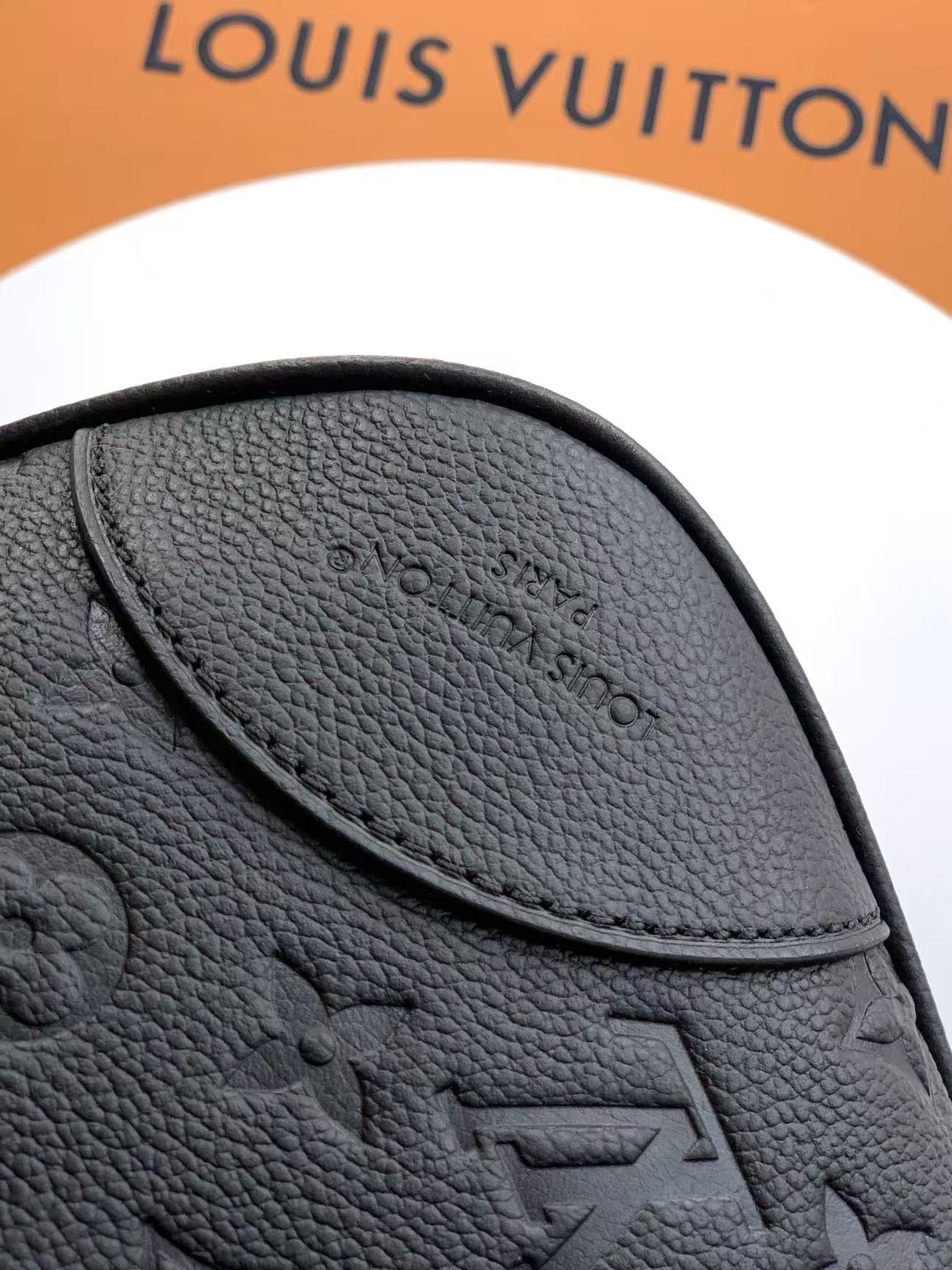 LV Classic Handbag