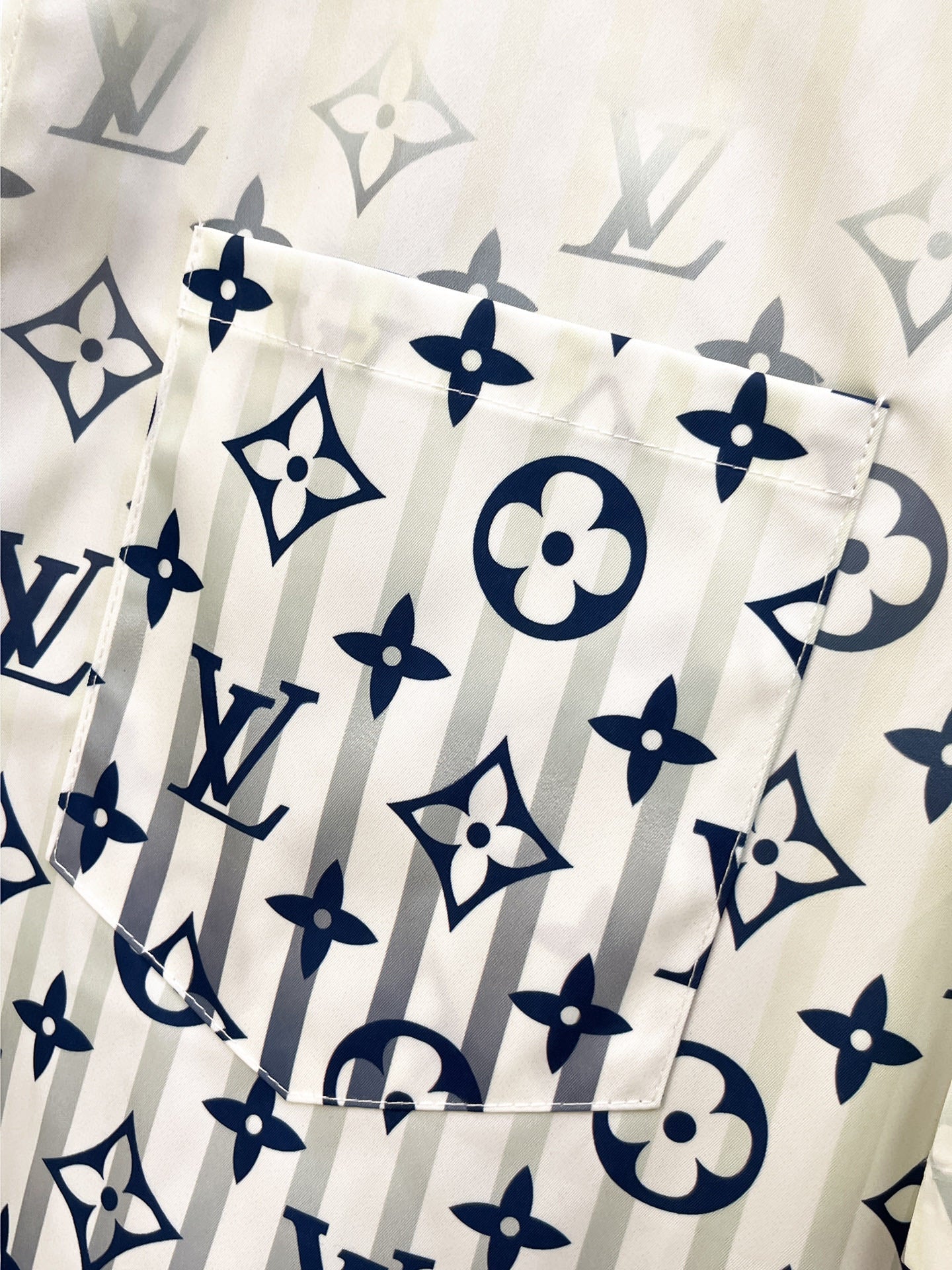 LV Short Sleeve Set