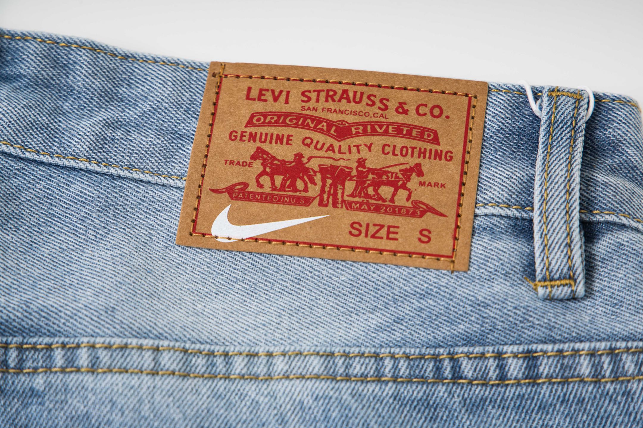 Levi's x Nike Collaboration Embroidered Washed Vintage Jeans, Unisex