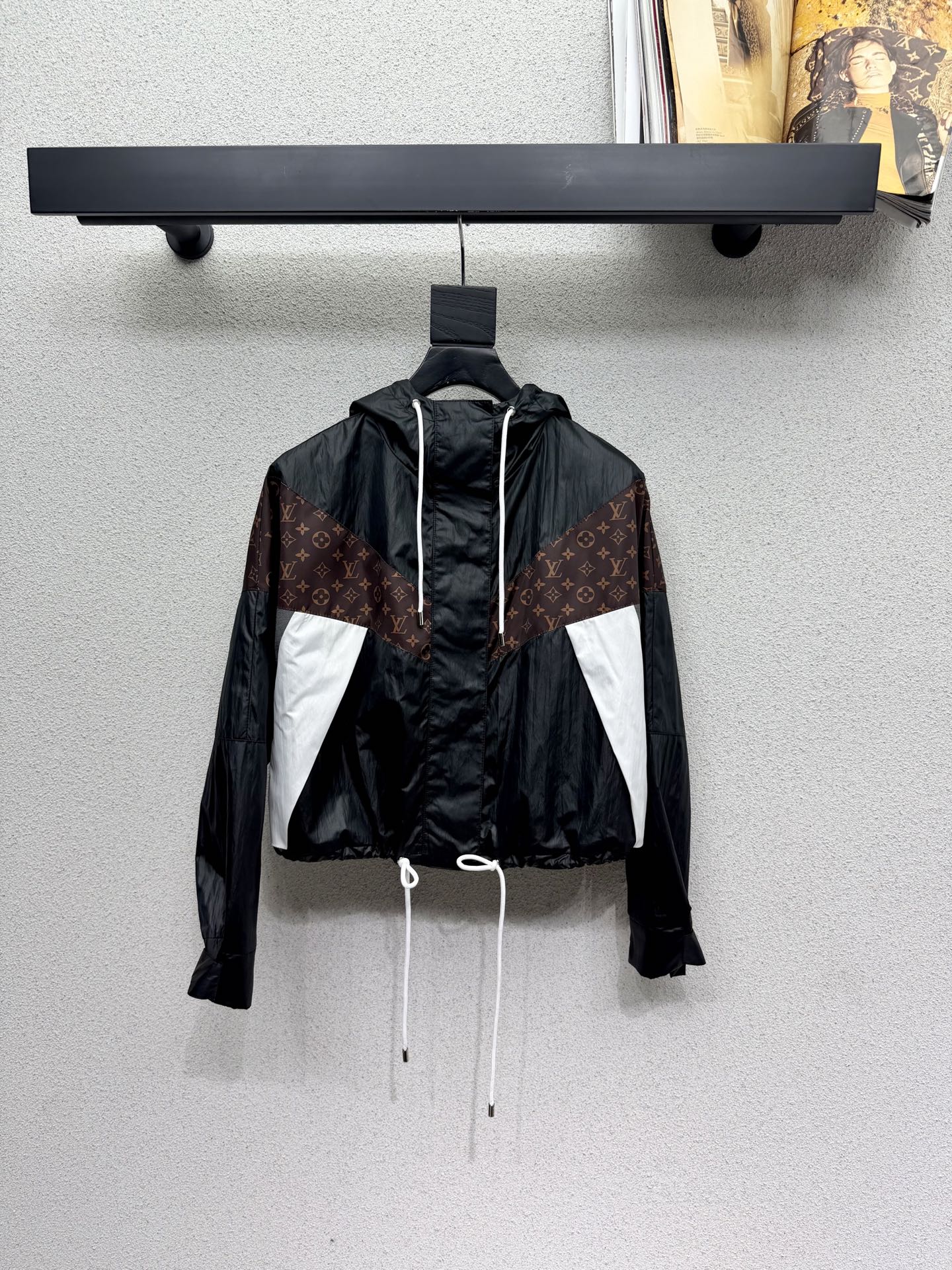 LV hooded Jacket - Women's