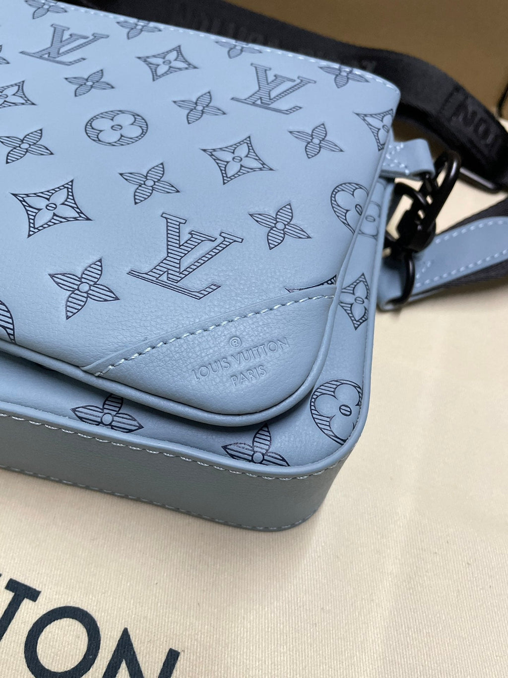 LV Shoulder Bag