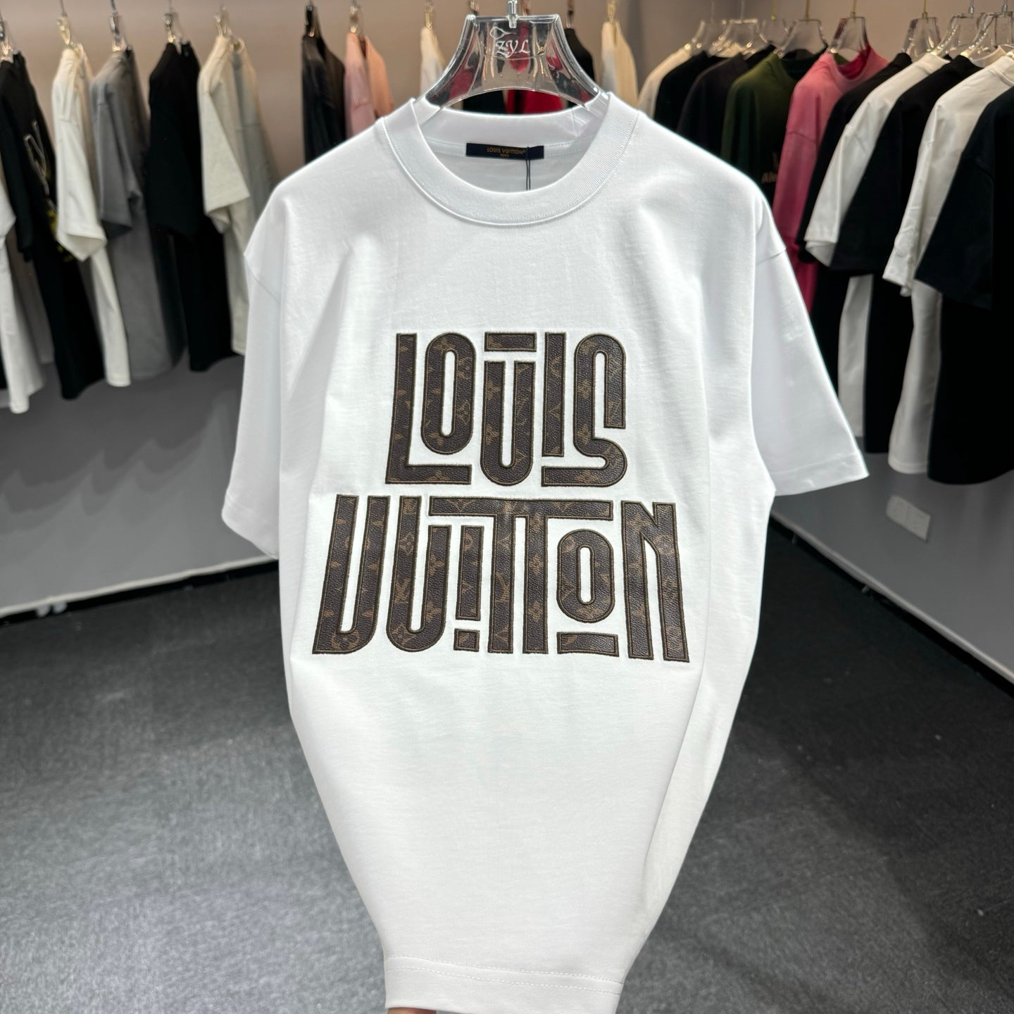 LV Round Neck Short Sleeve Shirt