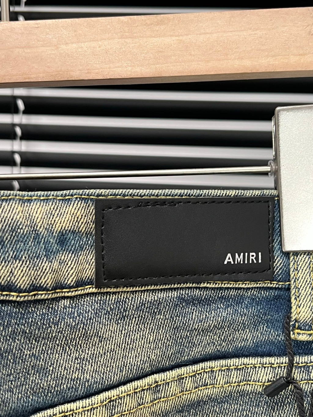 Amiri Embroidered Stretchy Slim Fit Flared Jeans