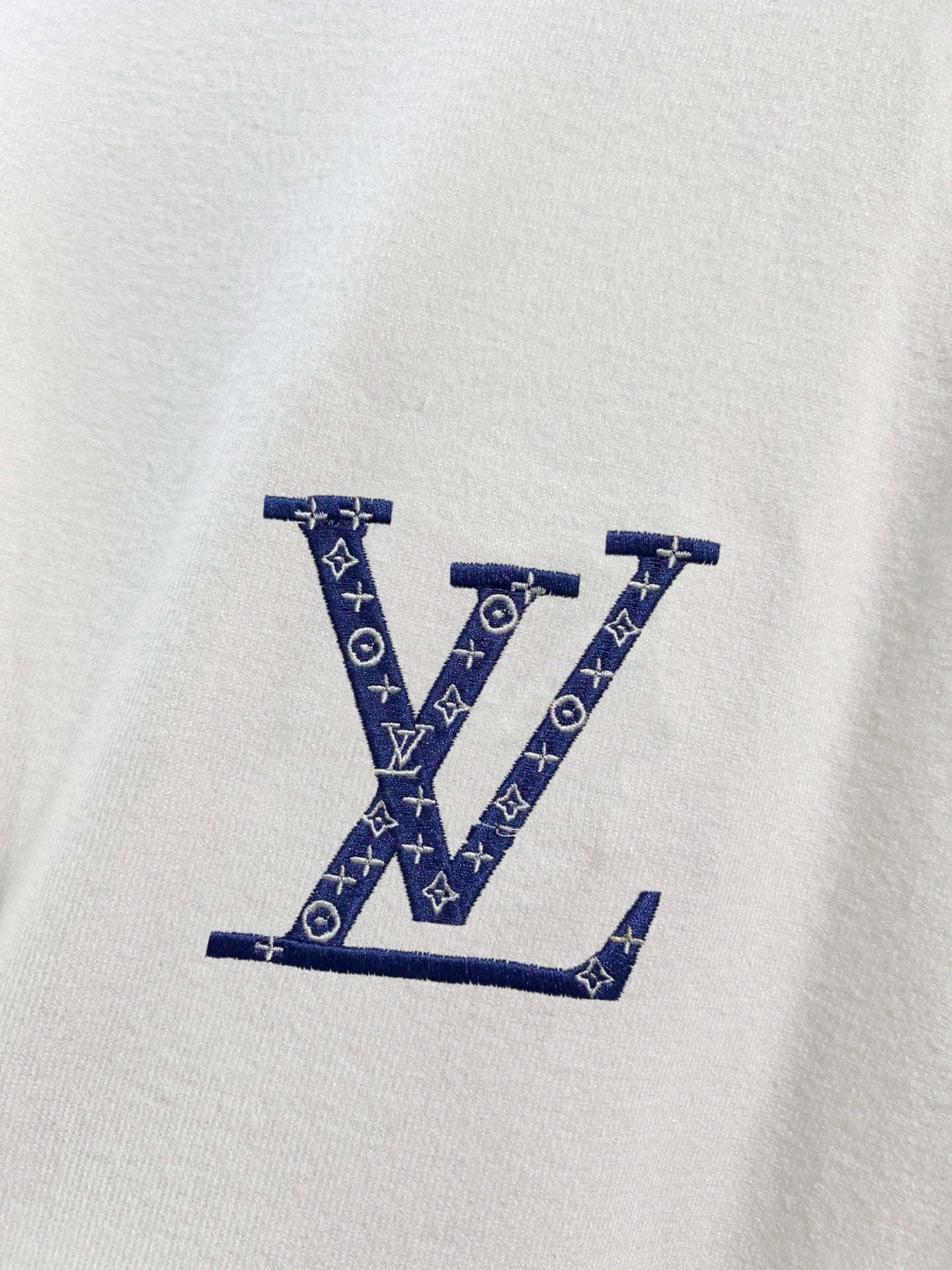 LV Embroidered Crew Neck Knit T-Shirt