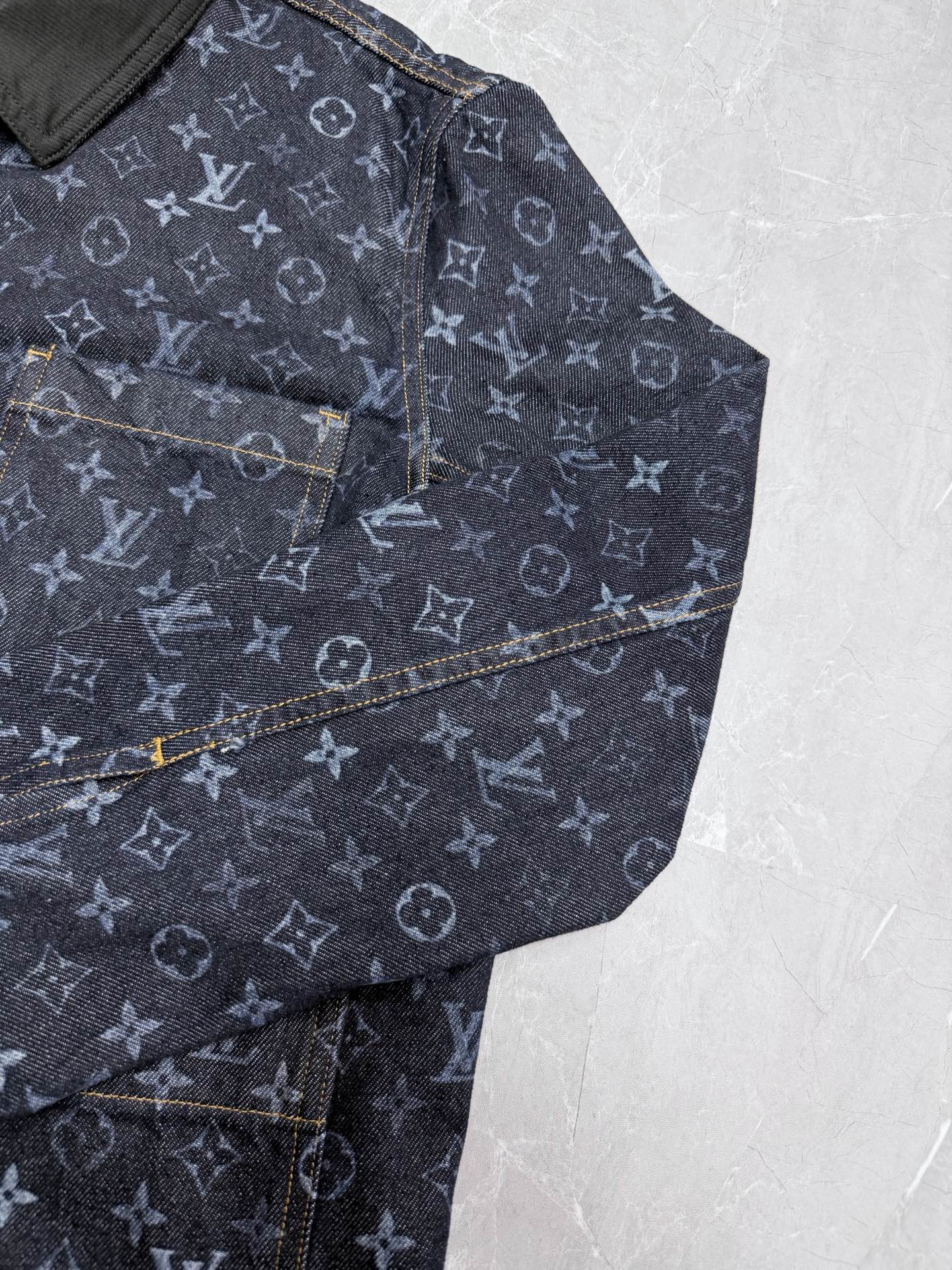LV Monogram Lapel Zip Up Jacket