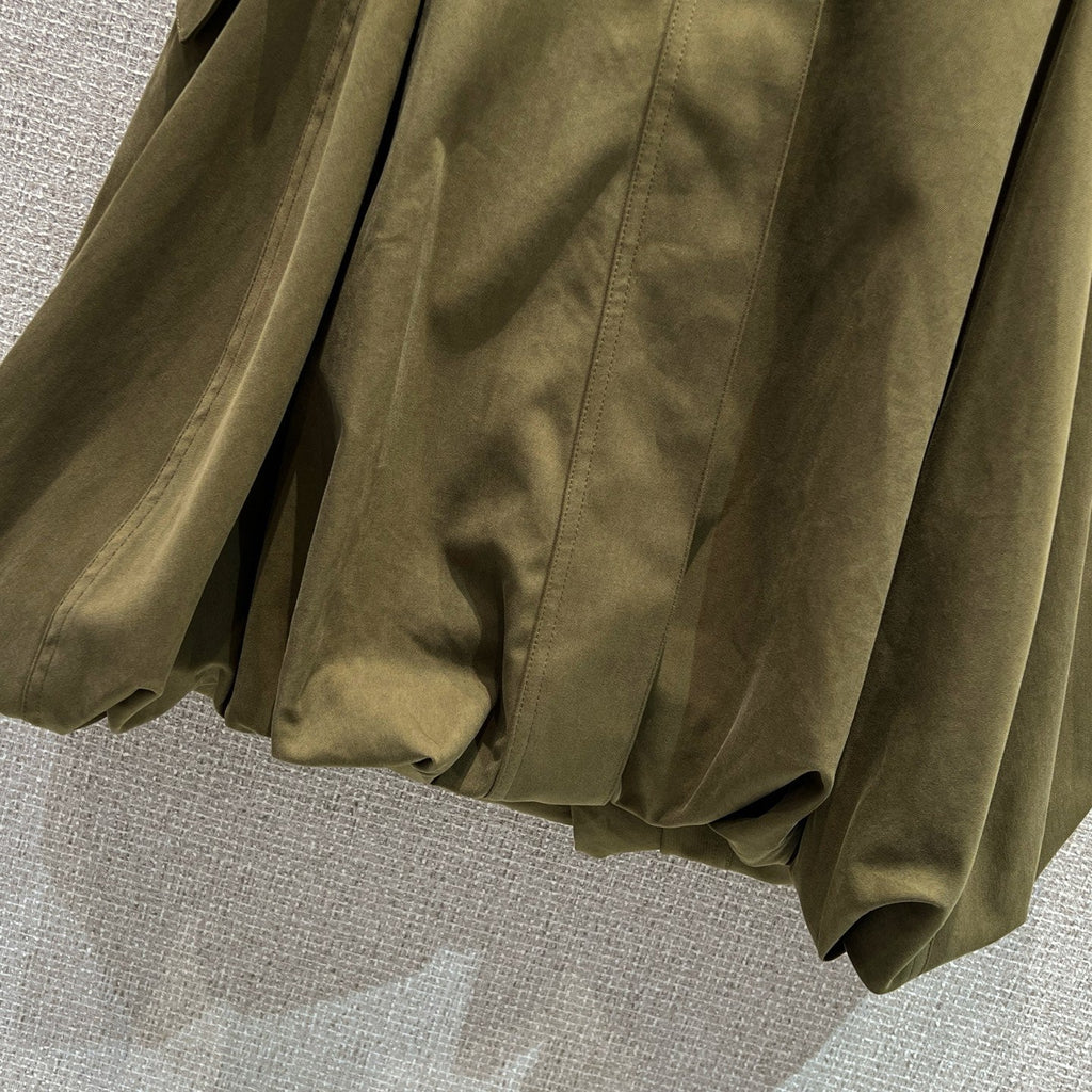 Lowe Mid Skirt W/Tulip Shape Cut