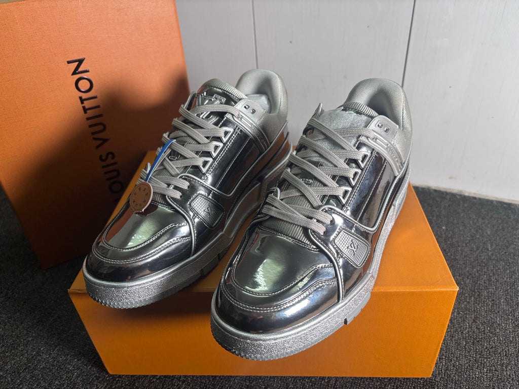 Lv Trainers - Exclusive Edition