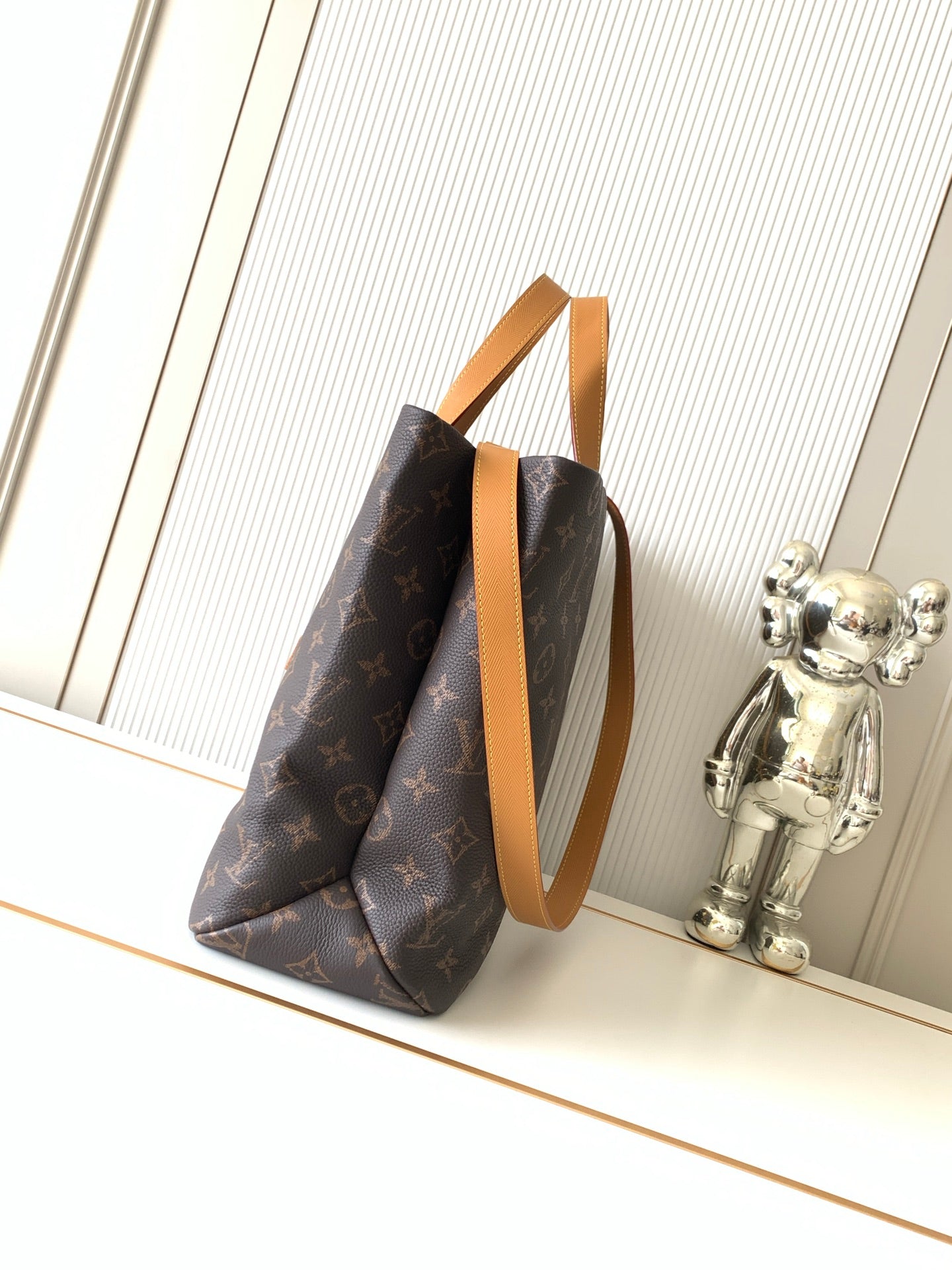 LV Tote Bag