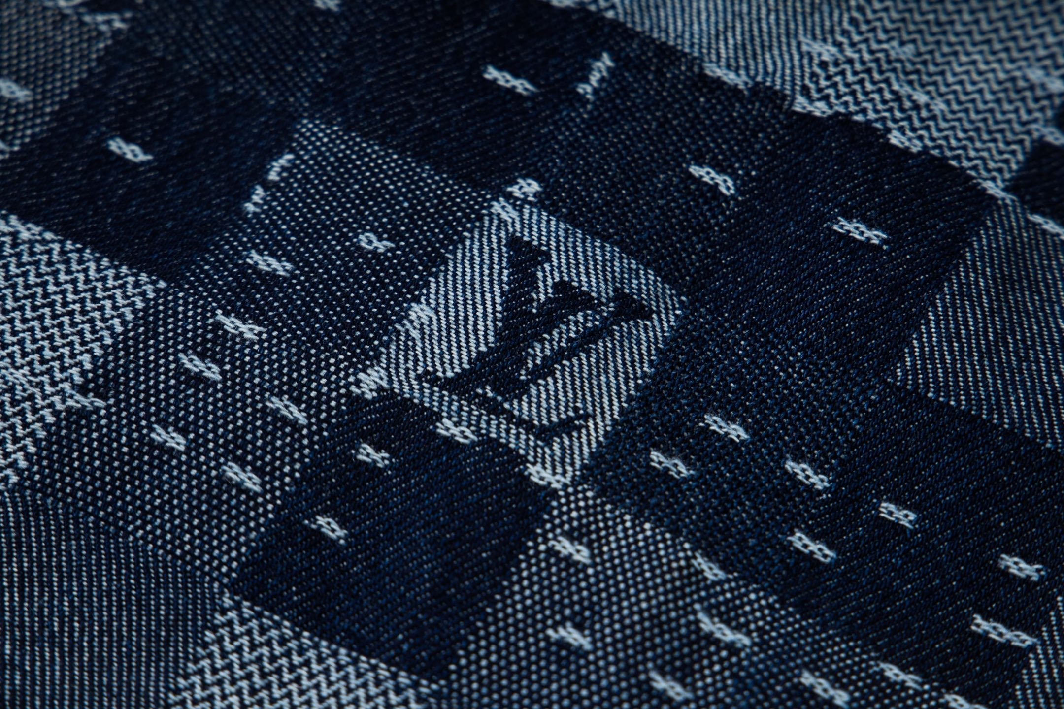 LV Skateboard Damier Jeans