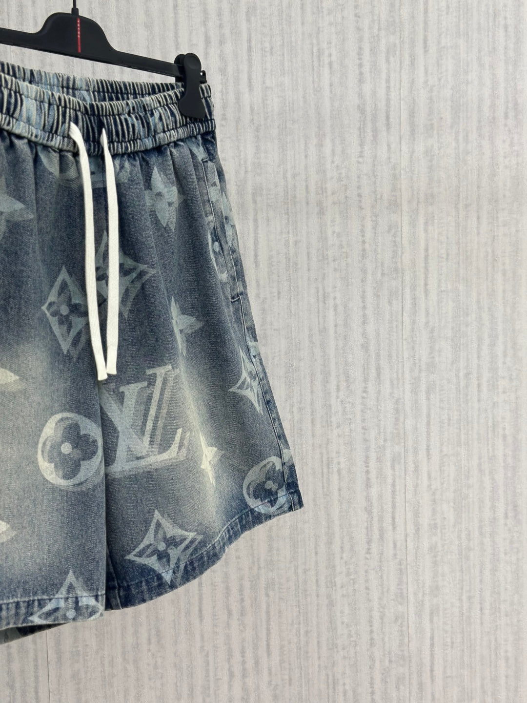 LV Causal Shorts